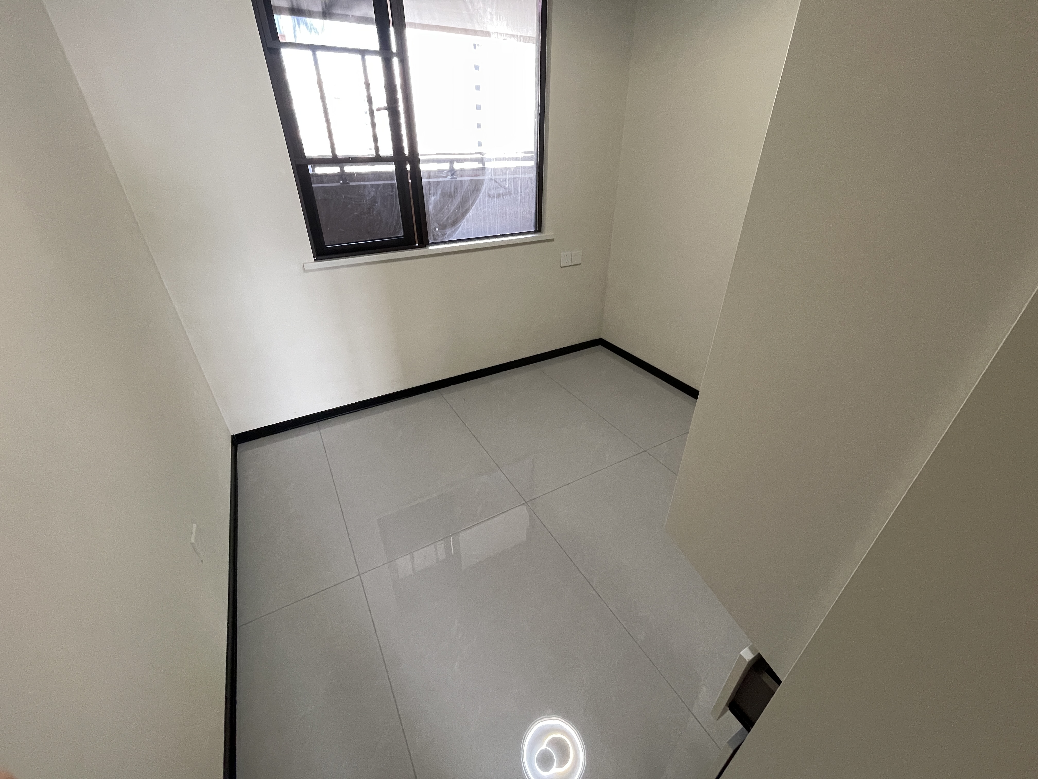 鑫湘悦璟台 4室2厅2卫 85.0万 鑫湘悦璟台 4室2厅2卫 85.0万客厅