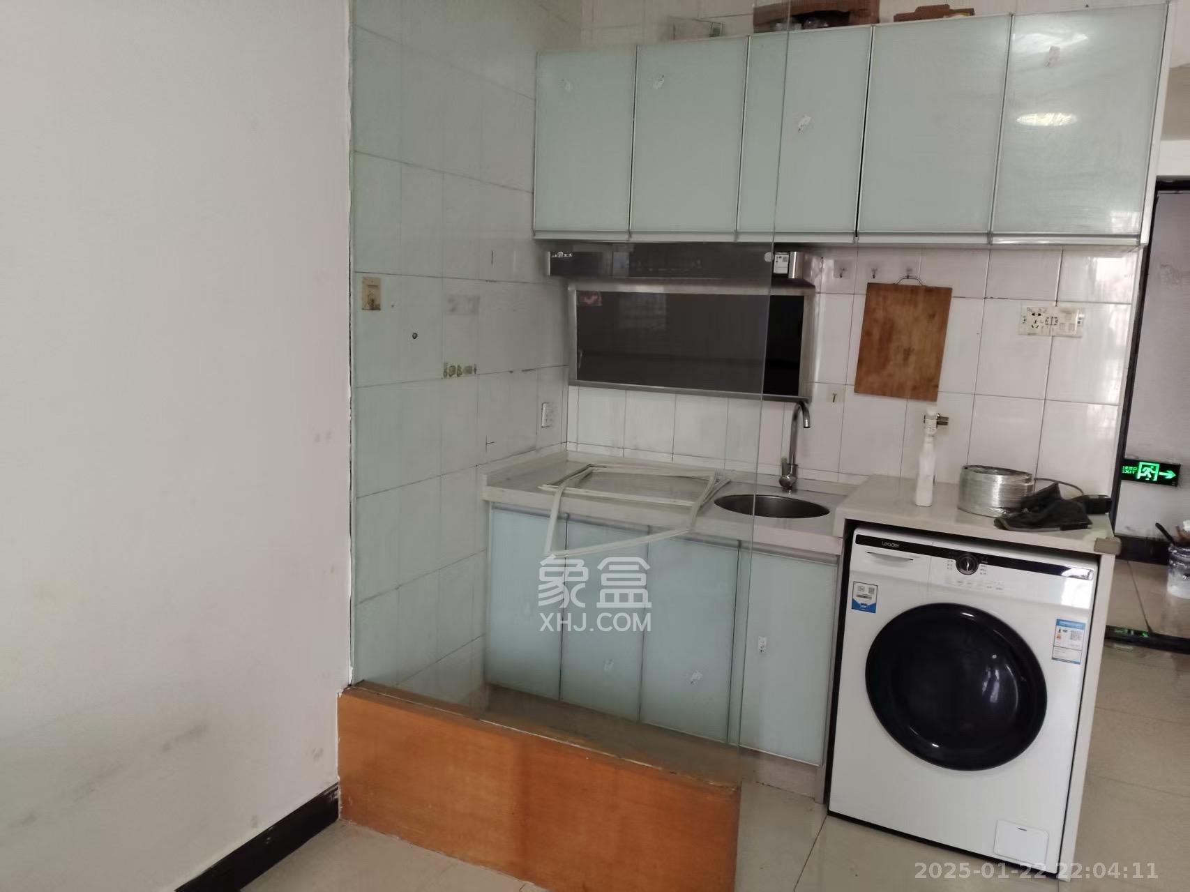 时代先锋  1室0厅1卫    1350.0元/月室内图