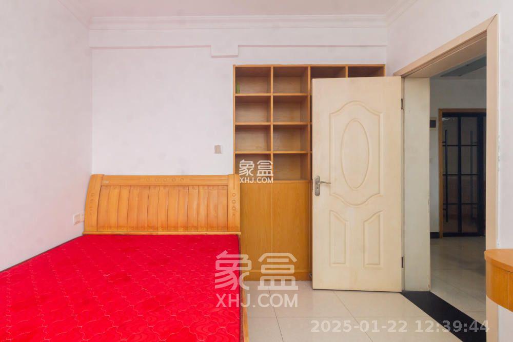 方略潇邦  4室2厅2卫   1900.00元/月室内图