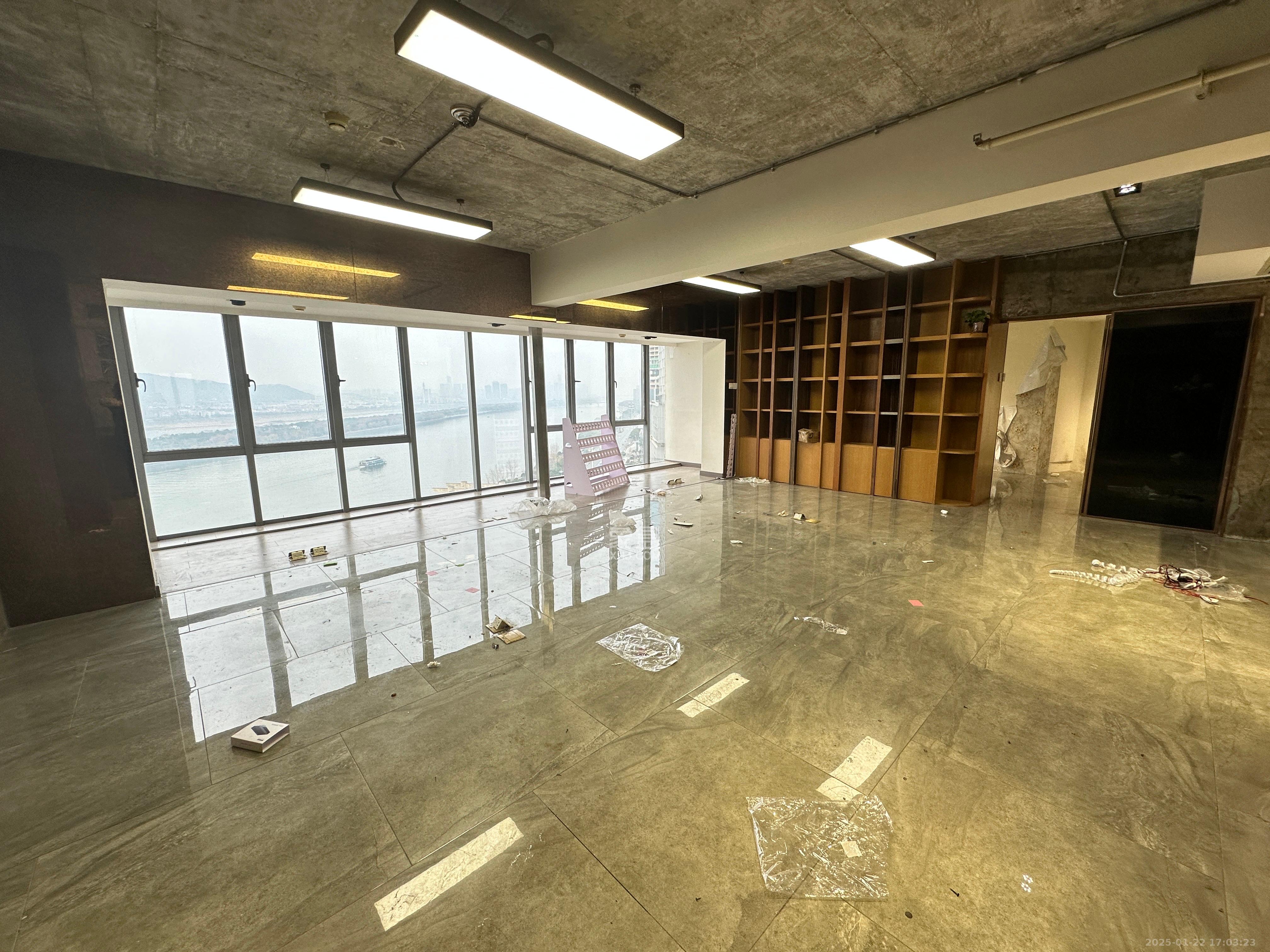 保利国际广场 1室1厅1卫 5000.0元/月 保利国际广场 1室1厅1卫 5000.0元/月室内图