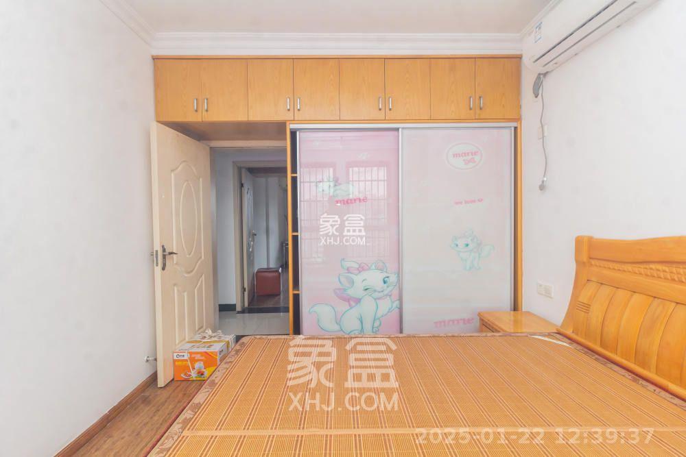 方略潇邦  4室2厅2卫   1900.00元/月室内图