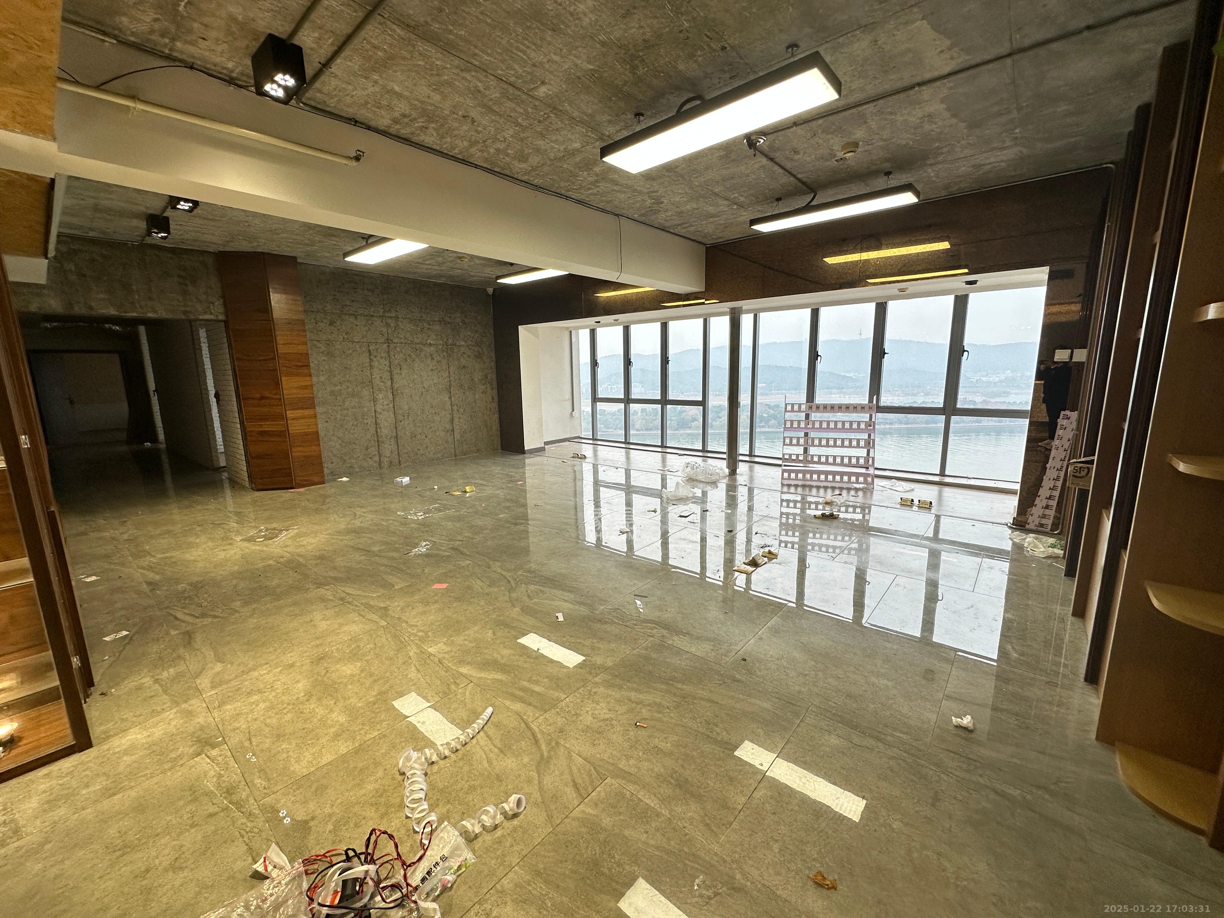 保利国际广场 1室1厅1卫 5000.0元/月 保利国际广场 1室1厅1卫 5000.0元/月室内图