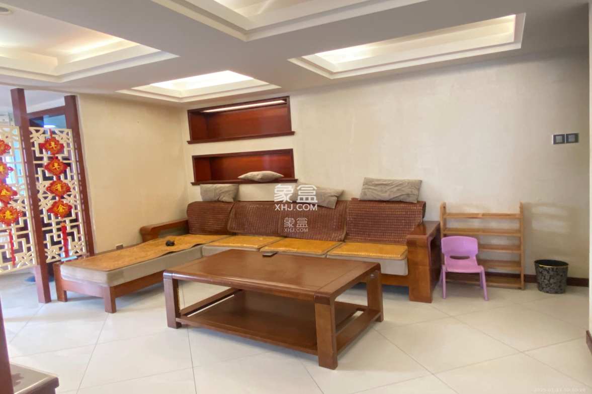 兰卡威国际 2室1厅1卫 2600.0元/月 兰卡威国际 2室1厅1卫 2600.0元/月室内图