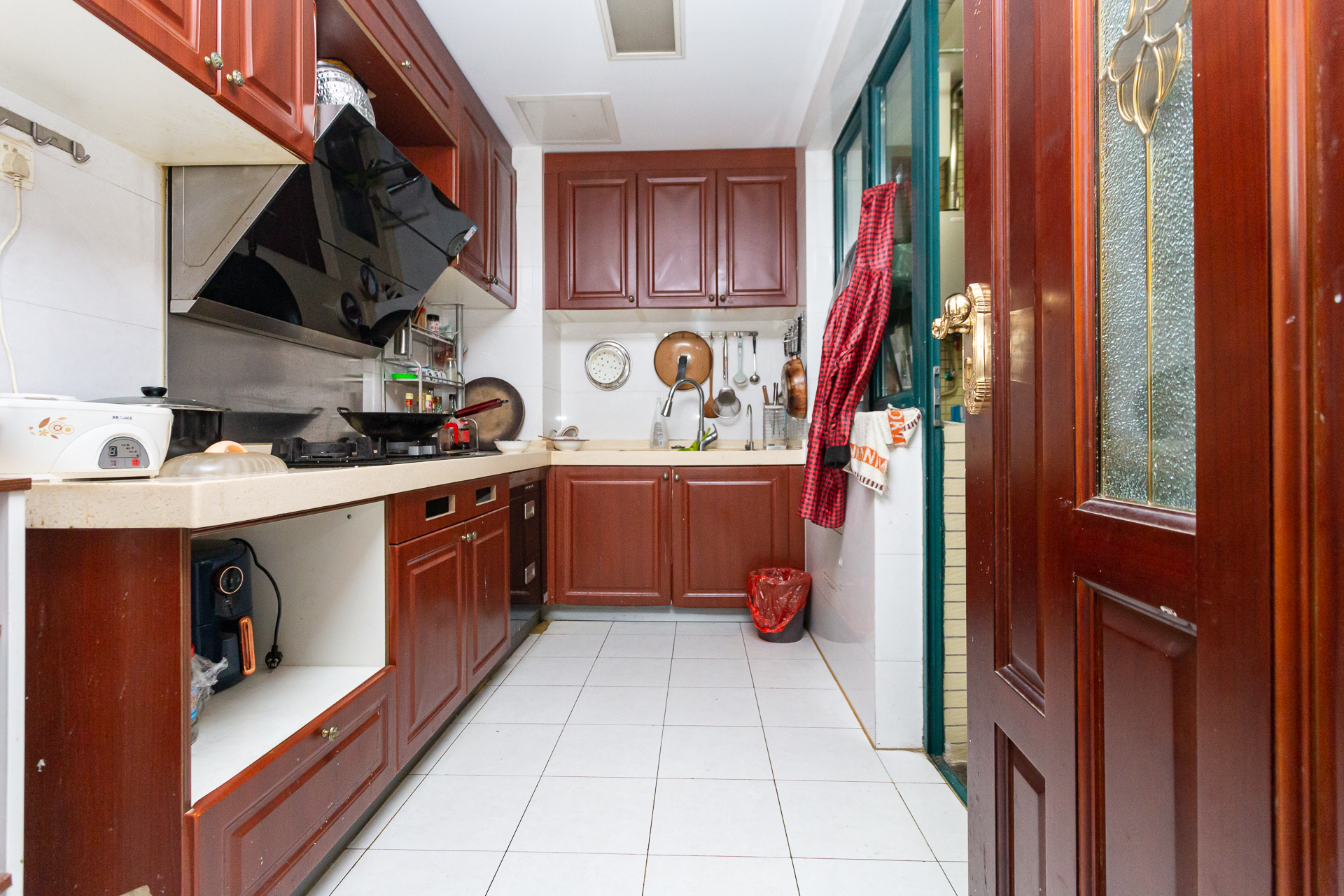 恒大名都 4室2厅2卫 83.0万 恒大名都 4室2厅2卫 83.0万厨房