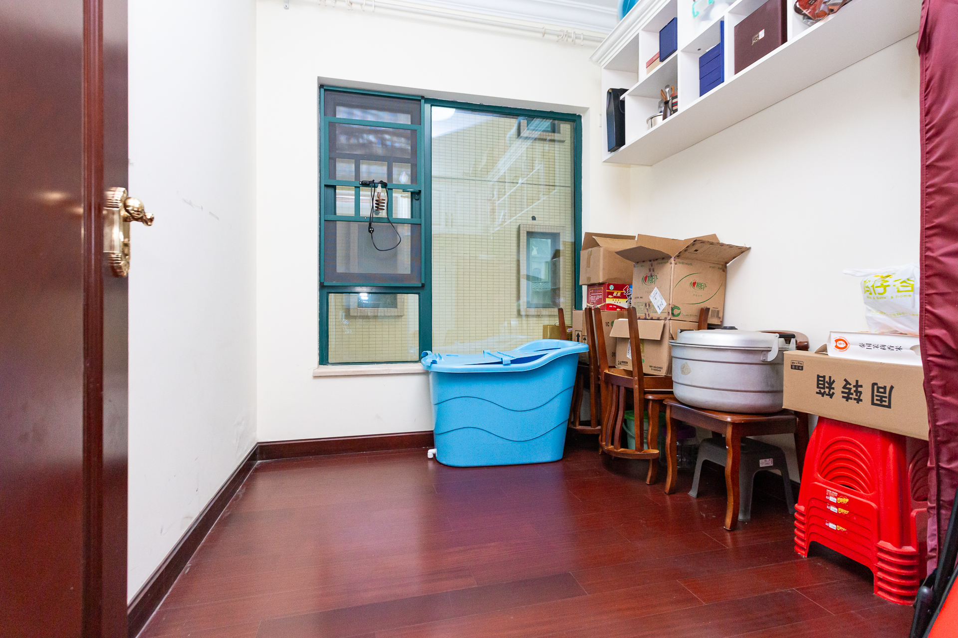 恒大名都 4室2厅2卫 83.0万 恒大名都 4室2厅2卫 83.0万卧室