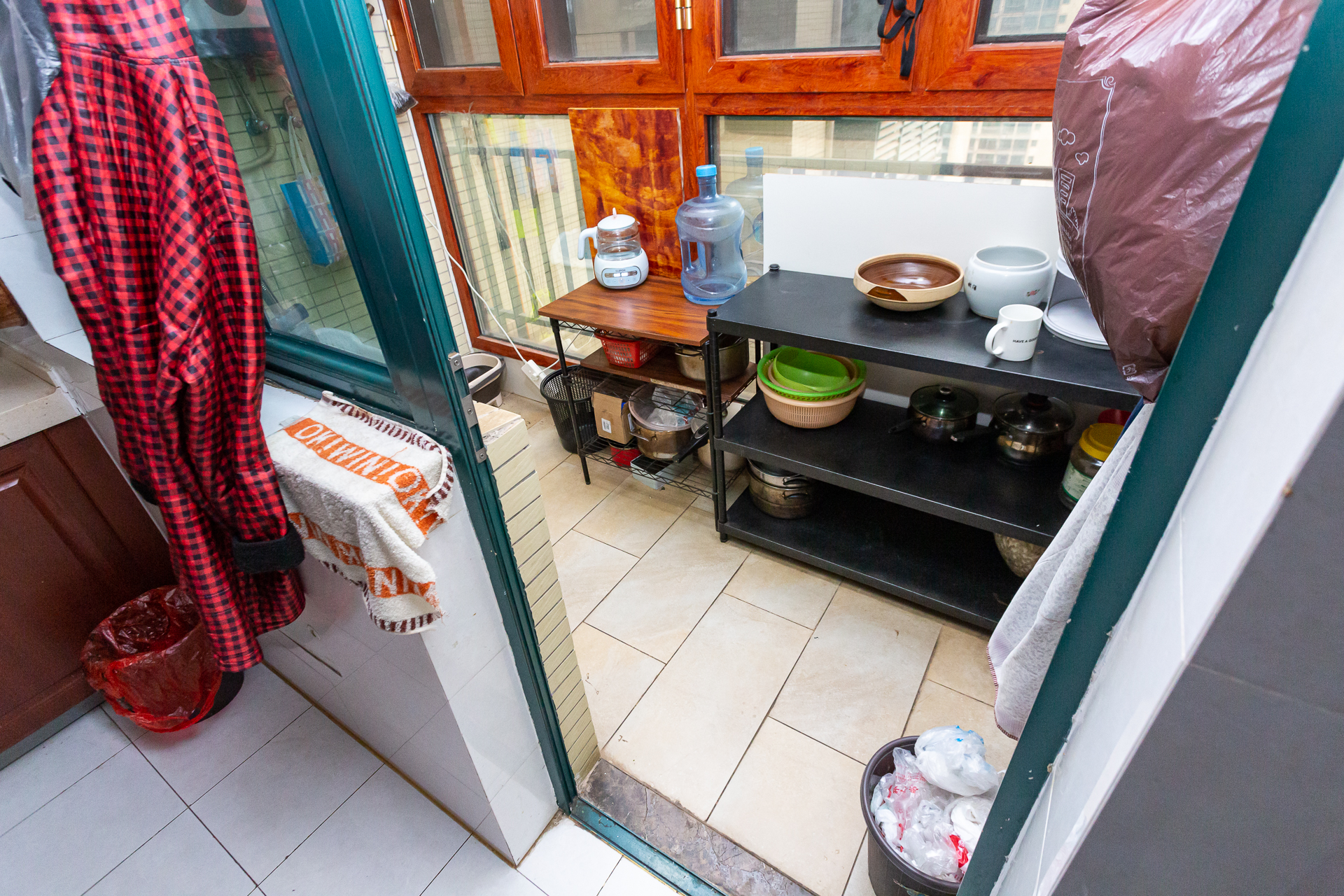 恒大名都 4室2厅2卫 83.0万 恒大名都 4室2厅2卫 83.0万阳台