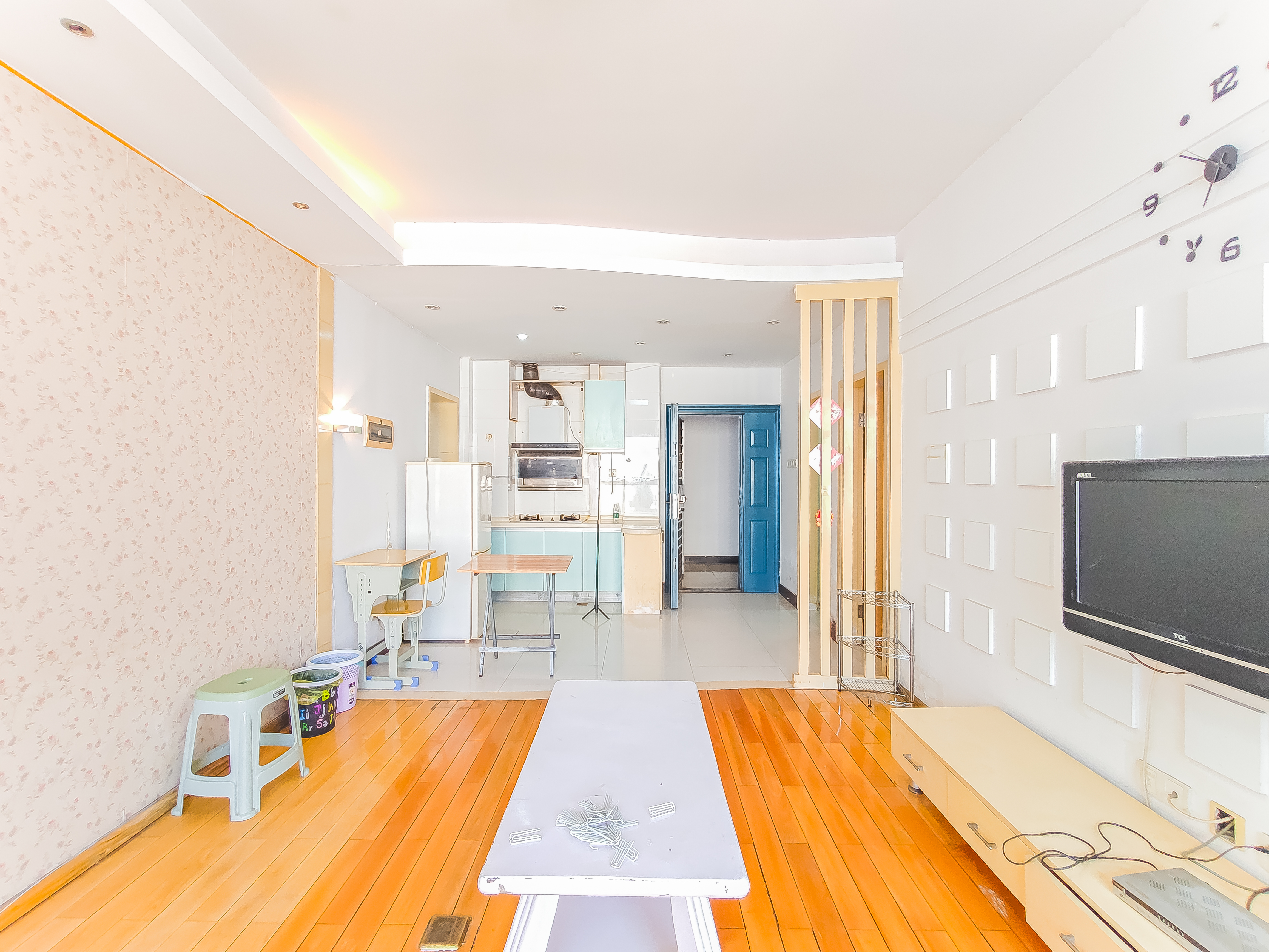 兴威新嘉园 2室1厅1卫 105.0万 兴威新嘉园 2室1厅1卫 105.0万客厅