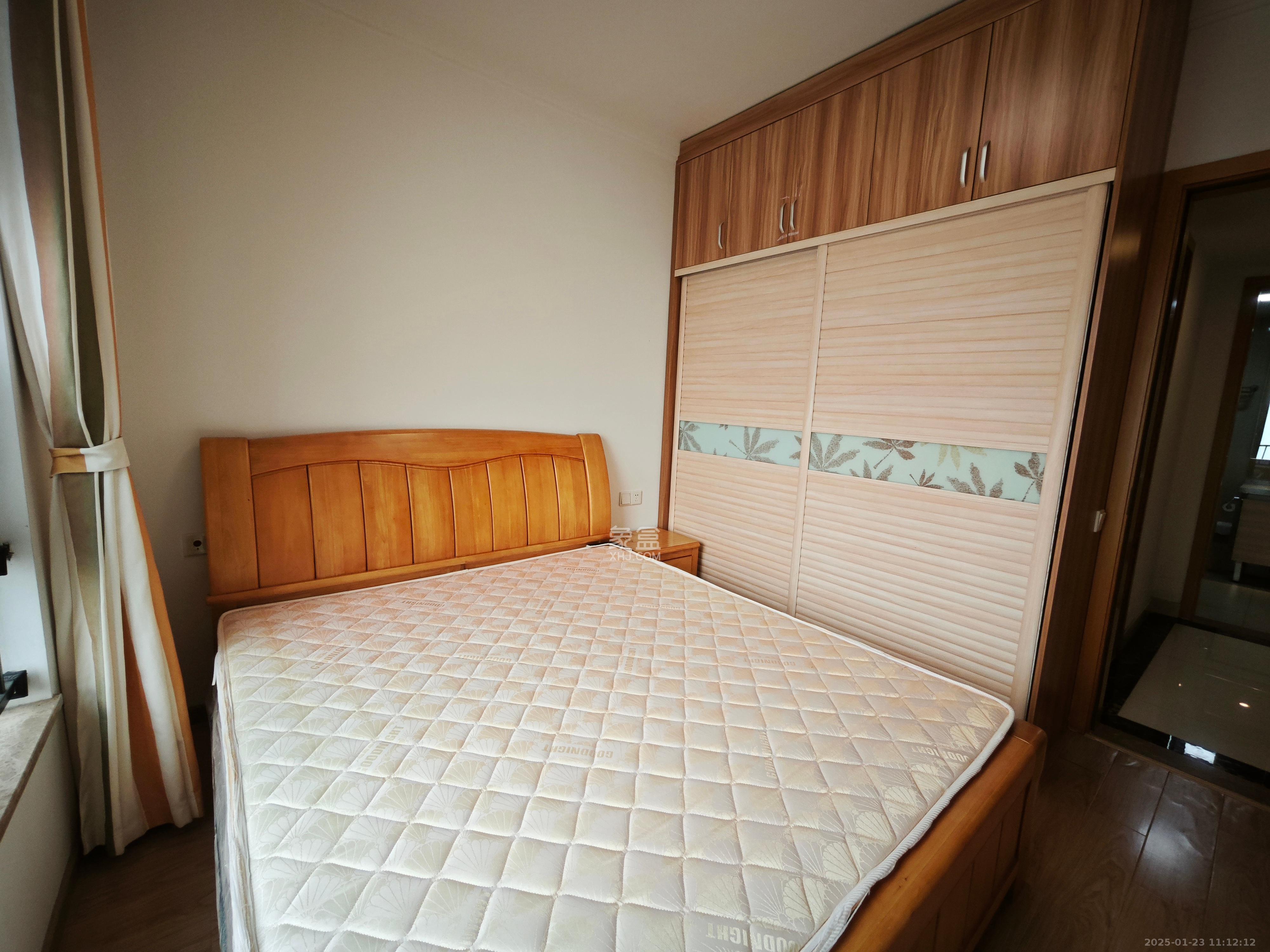 珠江郦城公园1号  2室1厅1卫    2300.0元/月 珠江郦城公园1号  2室1厅1卫    2300.0元/月室内图