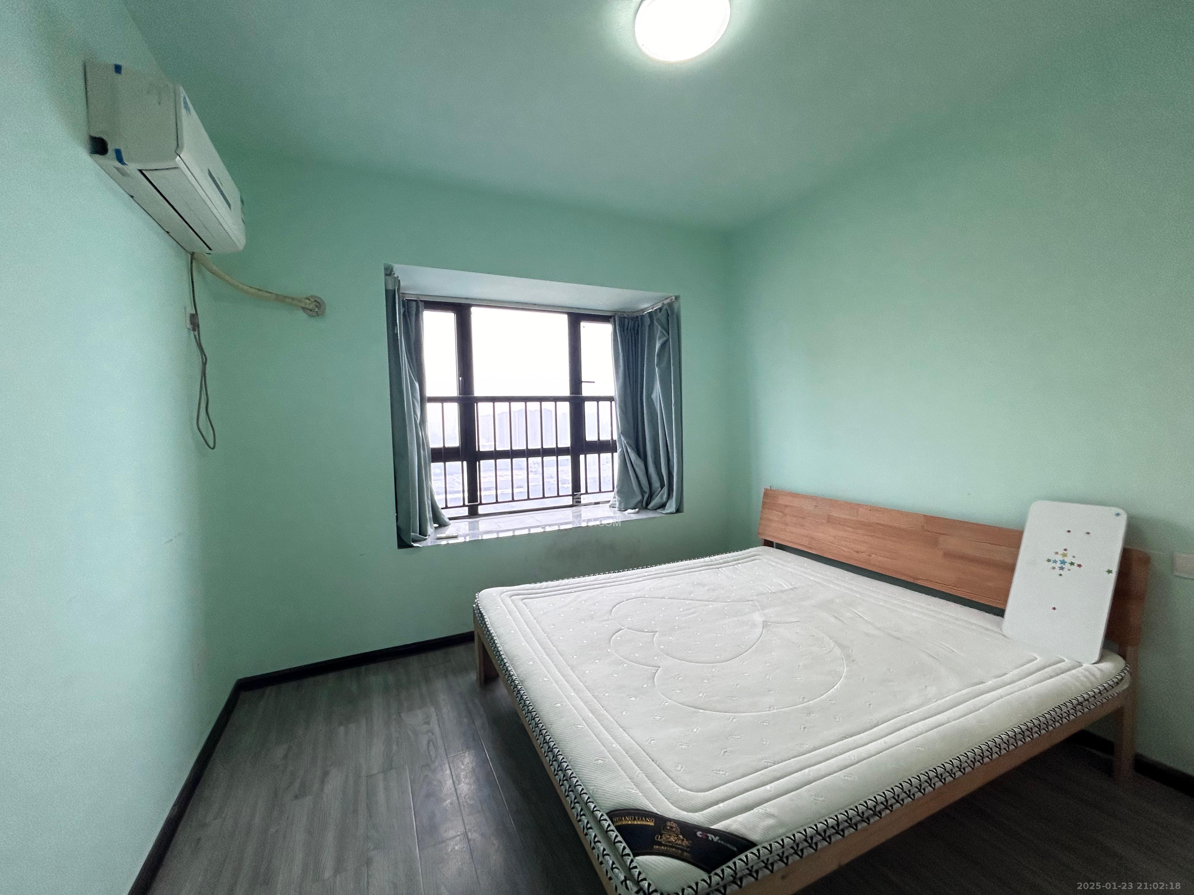 广悦星苑润园  3室2厅2卫    2000.0元/月 广悦星苑润园  3室2厅2卫    2000.0元/月室内图