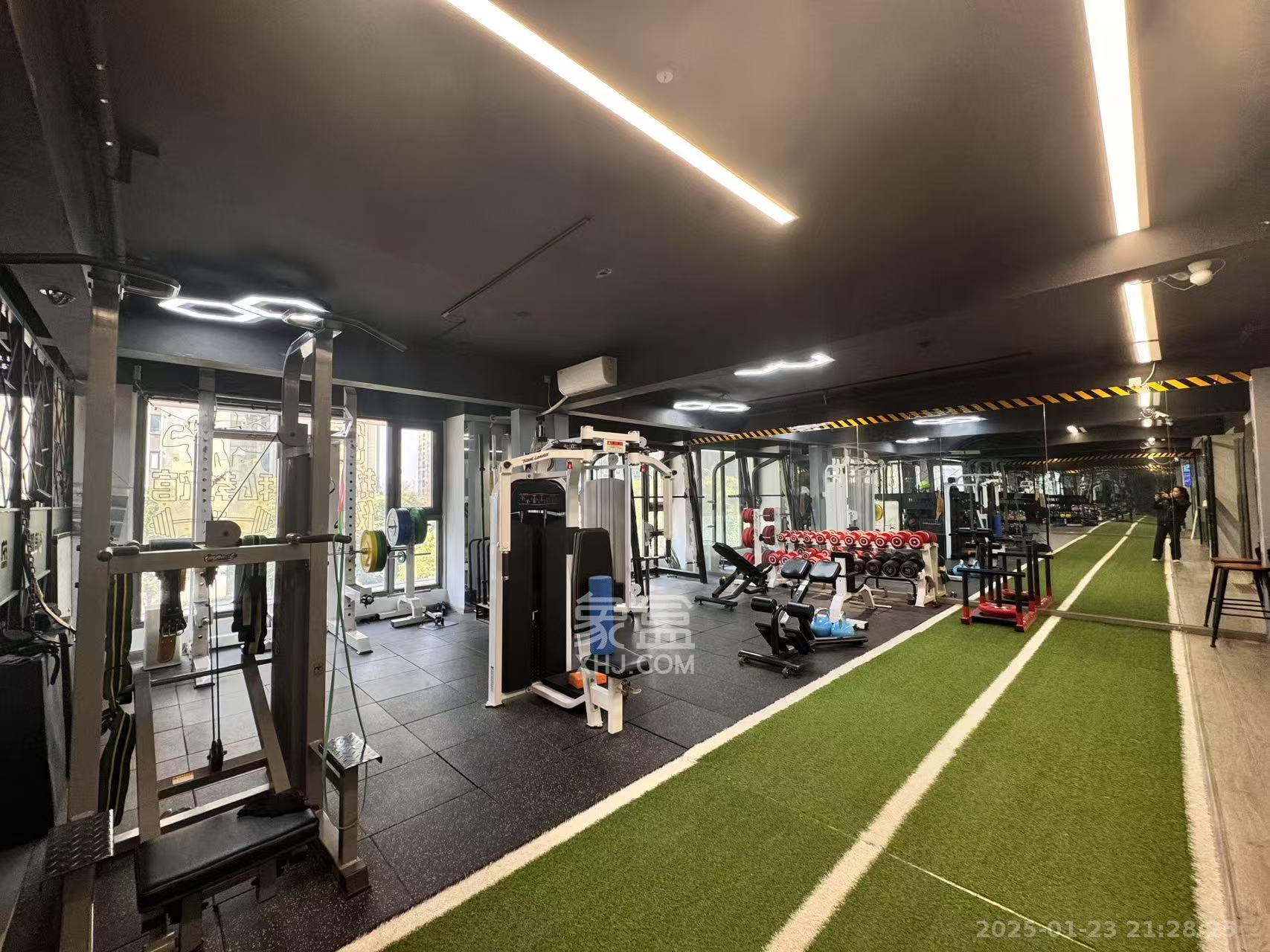 富力十号 1室0厅1卫 10000.0元/月 富力十号 1室0厅1卫 10000.0元/月室内图