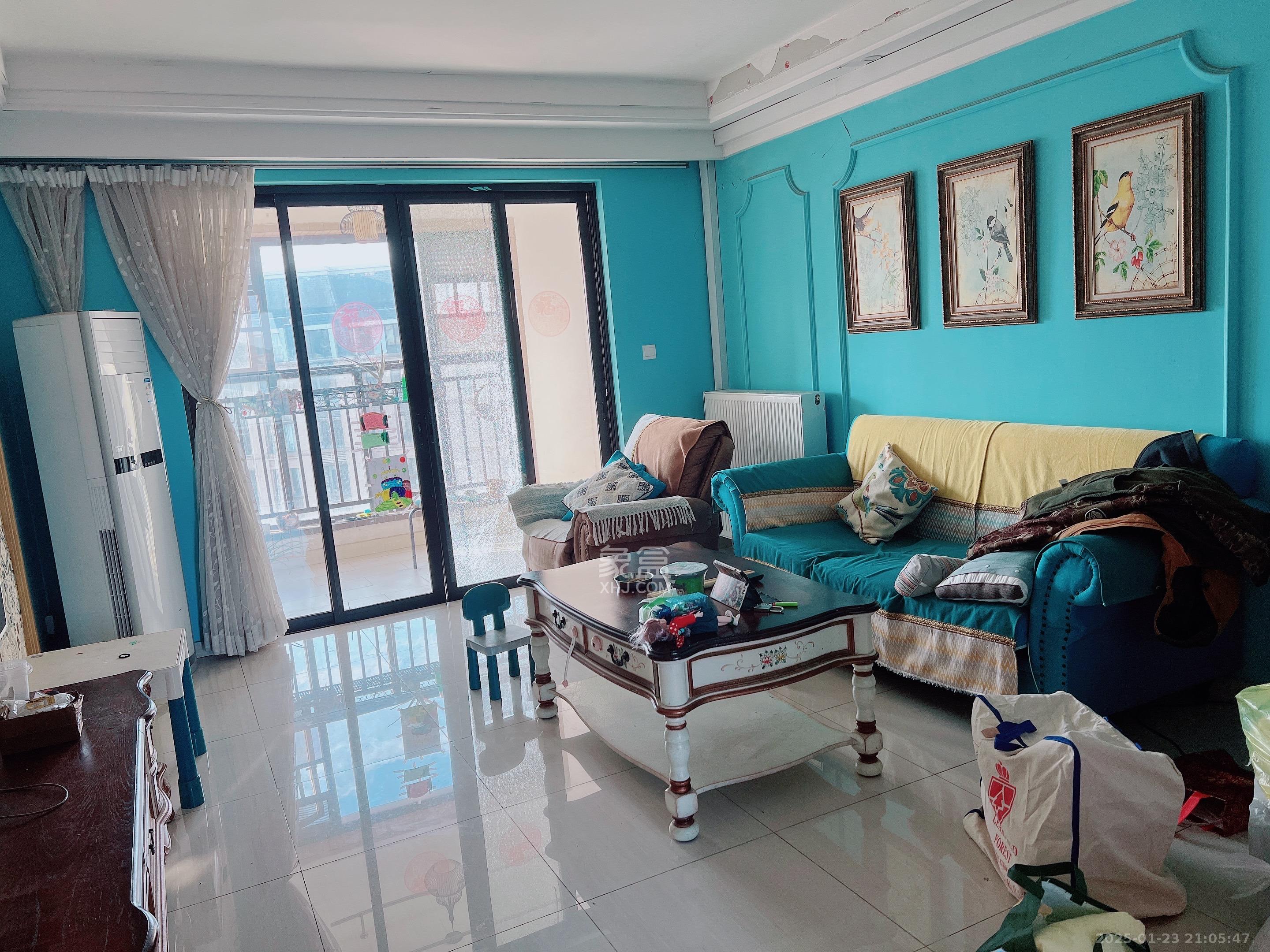 中海国际四期 3室2厅2卫 2600.0元/月 中海国际四期 3室2厅2卫 2600.0元/月室内图