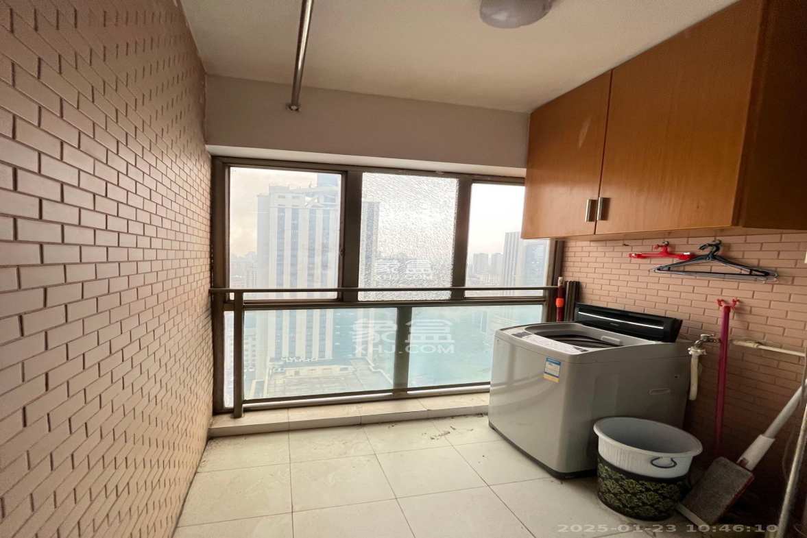 东上一品 2室1厅1卫 2500.0元/月 东上一品 2室1厅1卫 2500.0元/月室内图