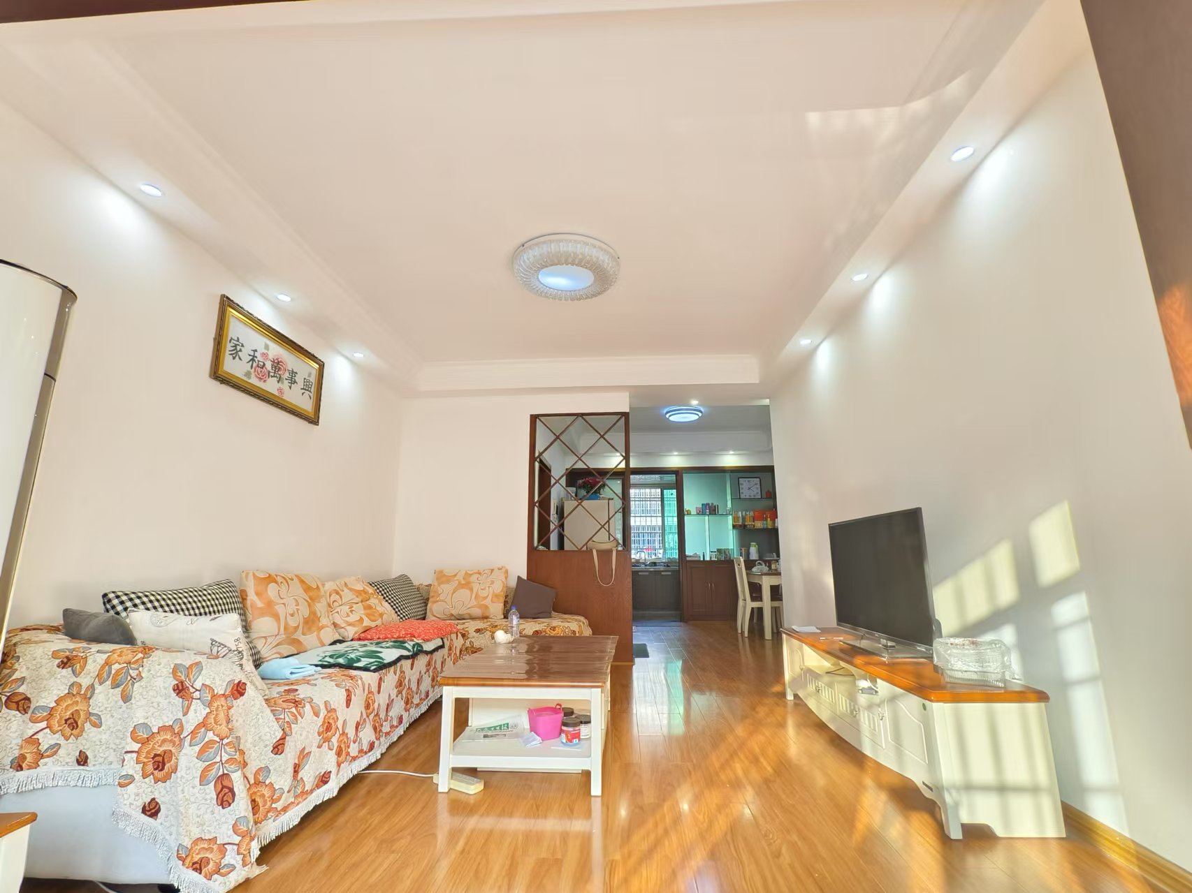 金色桃源 3室3厅1卫 43.8万 金色桃源 3室3厅1卫 43.8万室内图