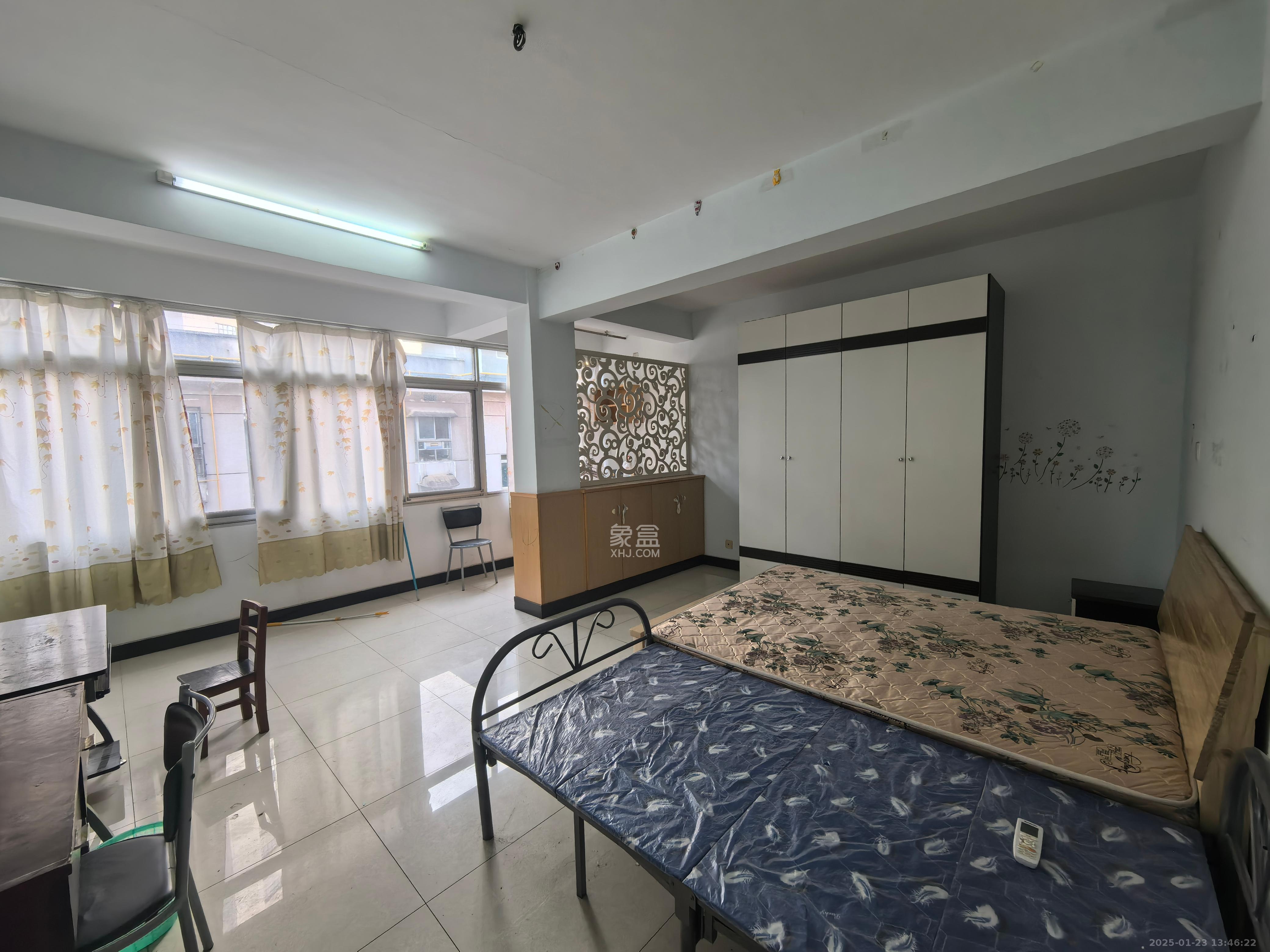 通程物流宿舍 2室1厅1卫 1300.0元/月 通程物流宿舍 2室1厅1卫 1300.0元/月室内图