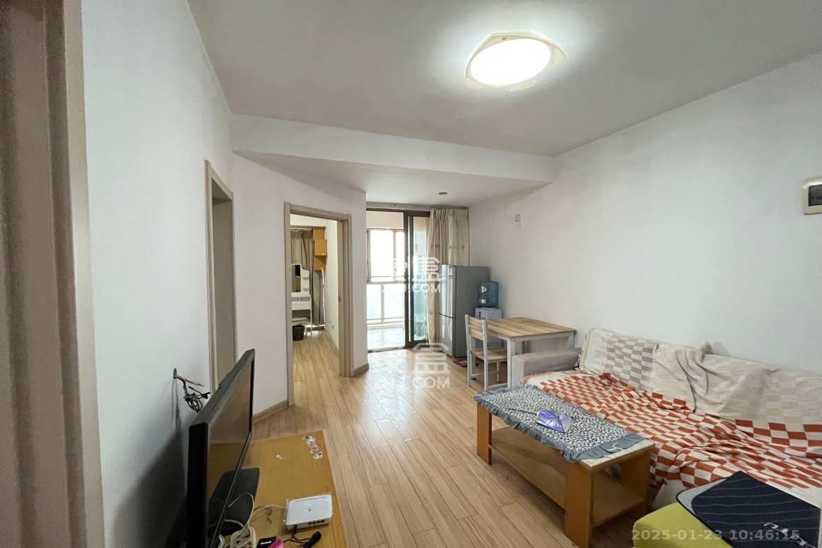 东上一品 2室1厅1卫 2500.0元/月 东上一品 2室1厅1卫 2500.0元/月室内图