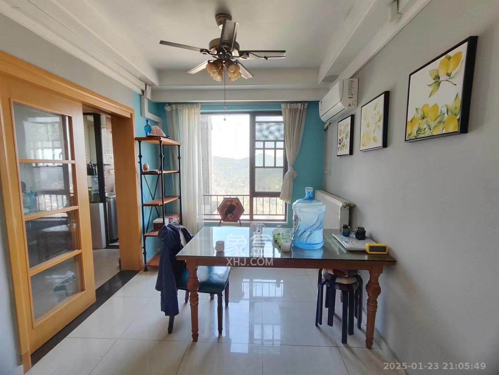 中海国际四期 3室2厅2卫 2600.0元/月 中海国际四期 3室2厅2卫 2600.0元/月室内图