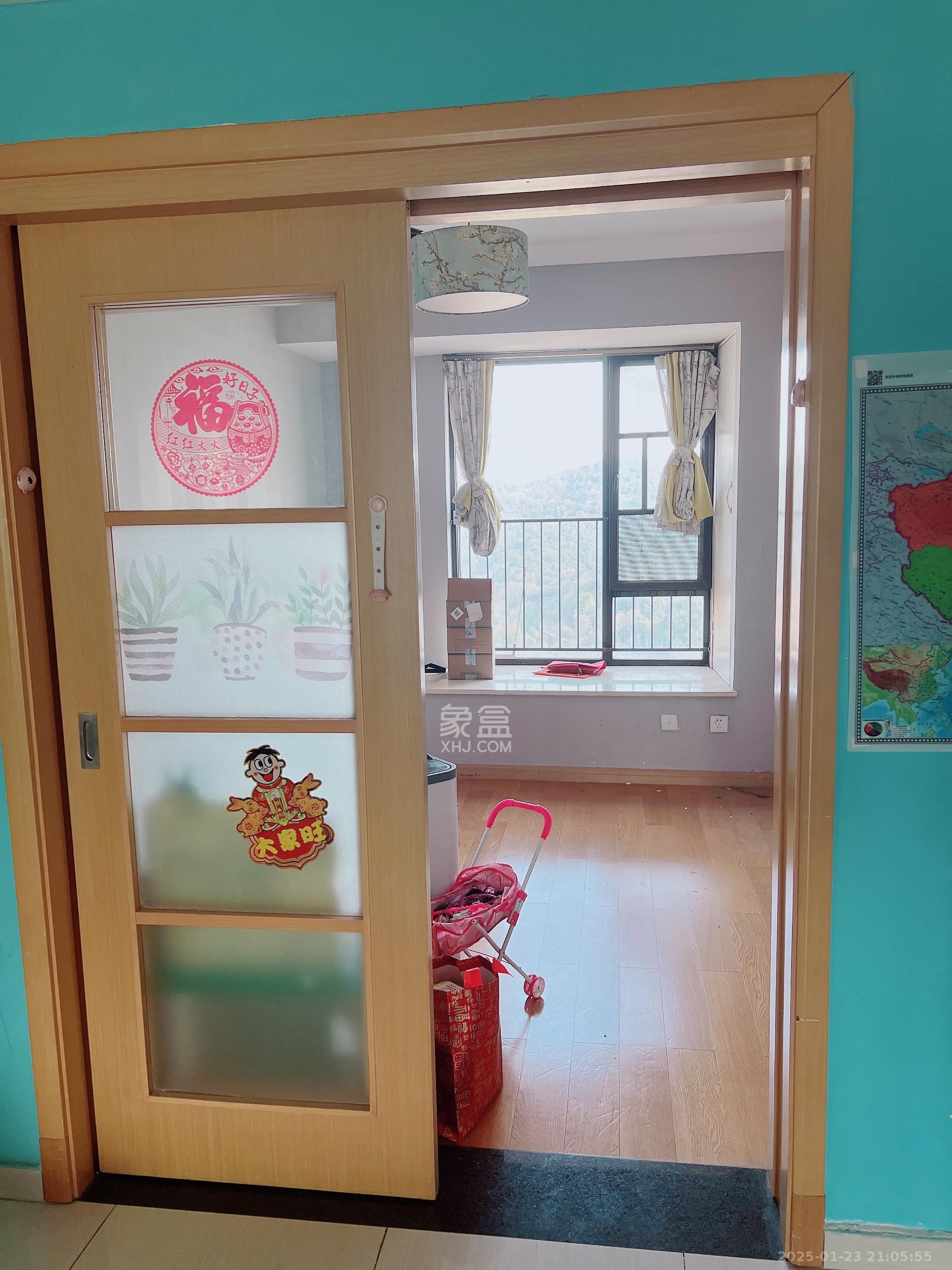 中海国际四期 3室2厅2卫 2600.0元/月 中海国际四期 3室2厅2卫 2600.0元/月室内图