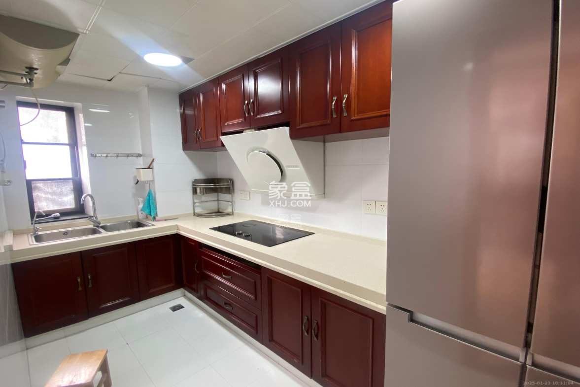 兰卡威国际 2室1厅1卫 2600.0元/月 兰卡威国际 2室1厅1卫 2600.0元/月室内图