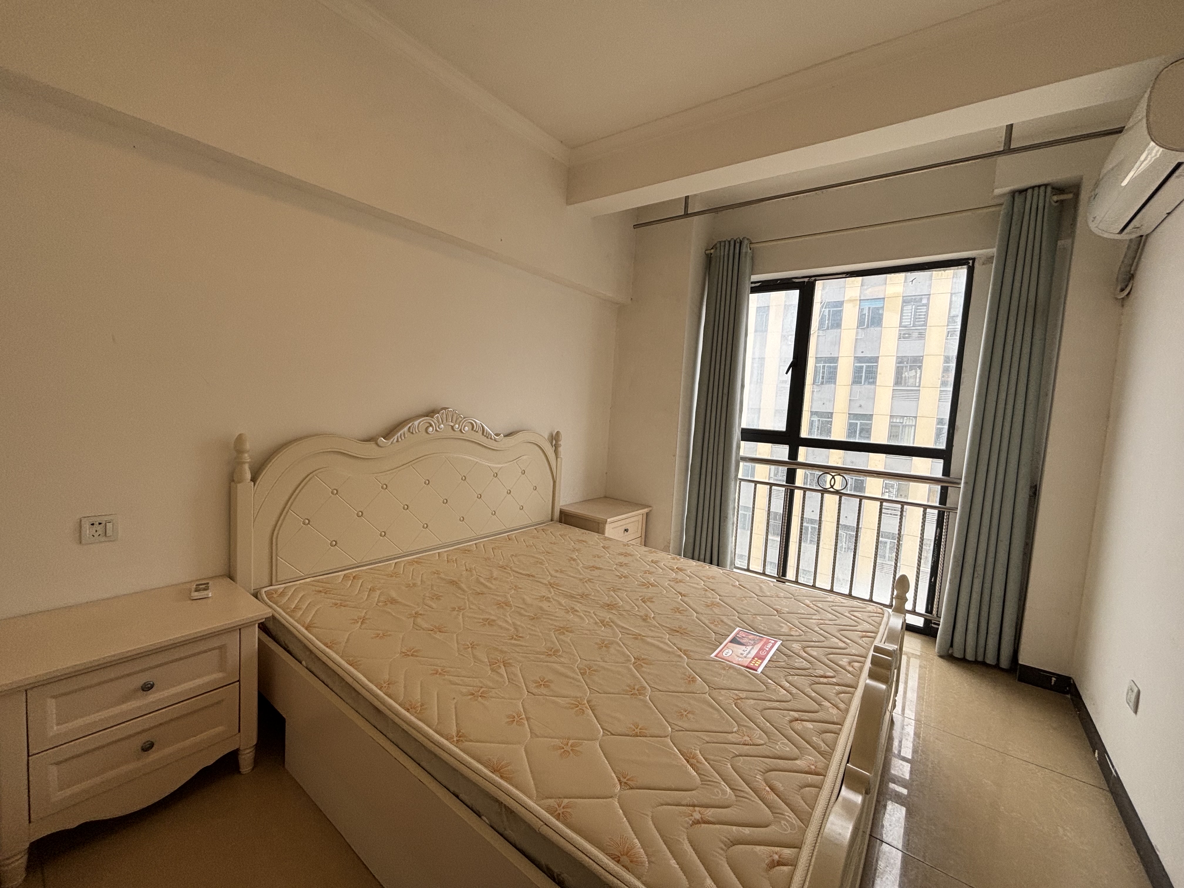 百弘学府城 2室1厅1卫 1000.0元/月 百弘学府城 2室1厅1卫 1000.0元/月室内图