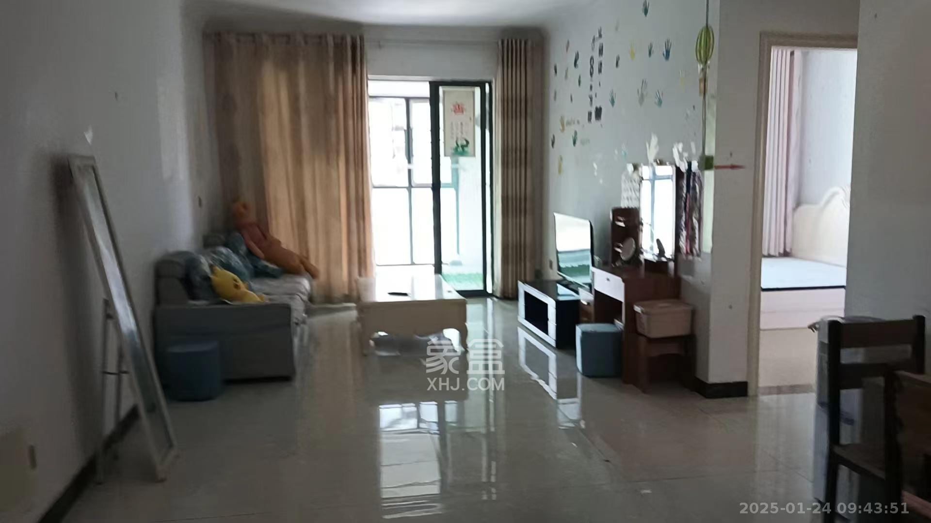 中交中央公园D4区  2室1厅1卫    2100.0元/月 中交中央公园D4区  2室1厅1卫    2100.0元/月室内图