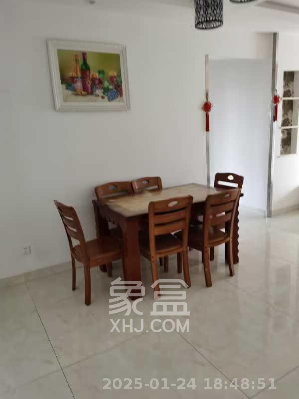 富春山  3室2厅2卫    2400.0元/月 富春山  3室2厅2卫    2400.0元/月室内图1