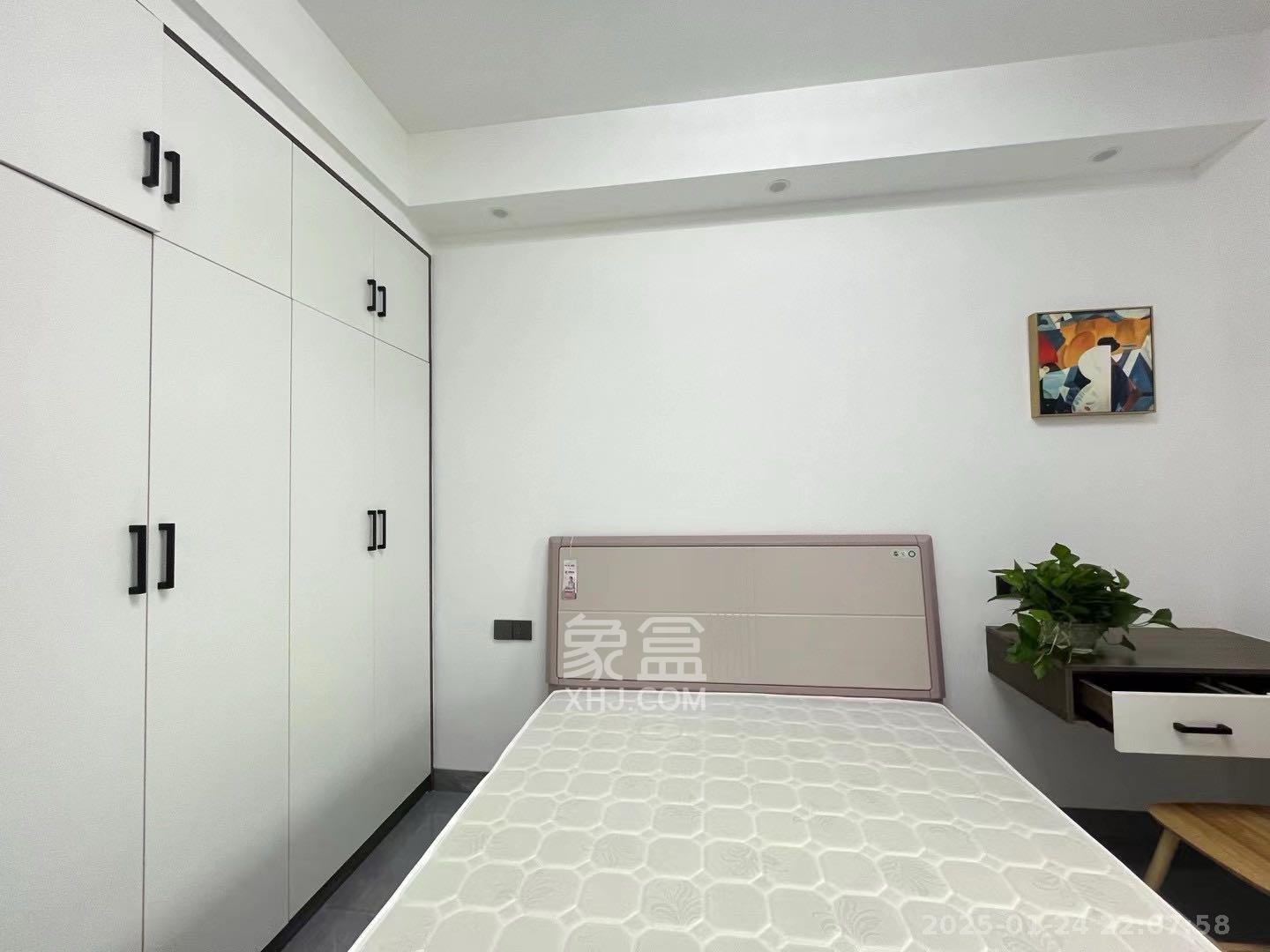 卓越伊景寓 1室0厅1卫 1650.0元/月 卓越伊景寓 1室0厅1卫 1650.0元/月室内图