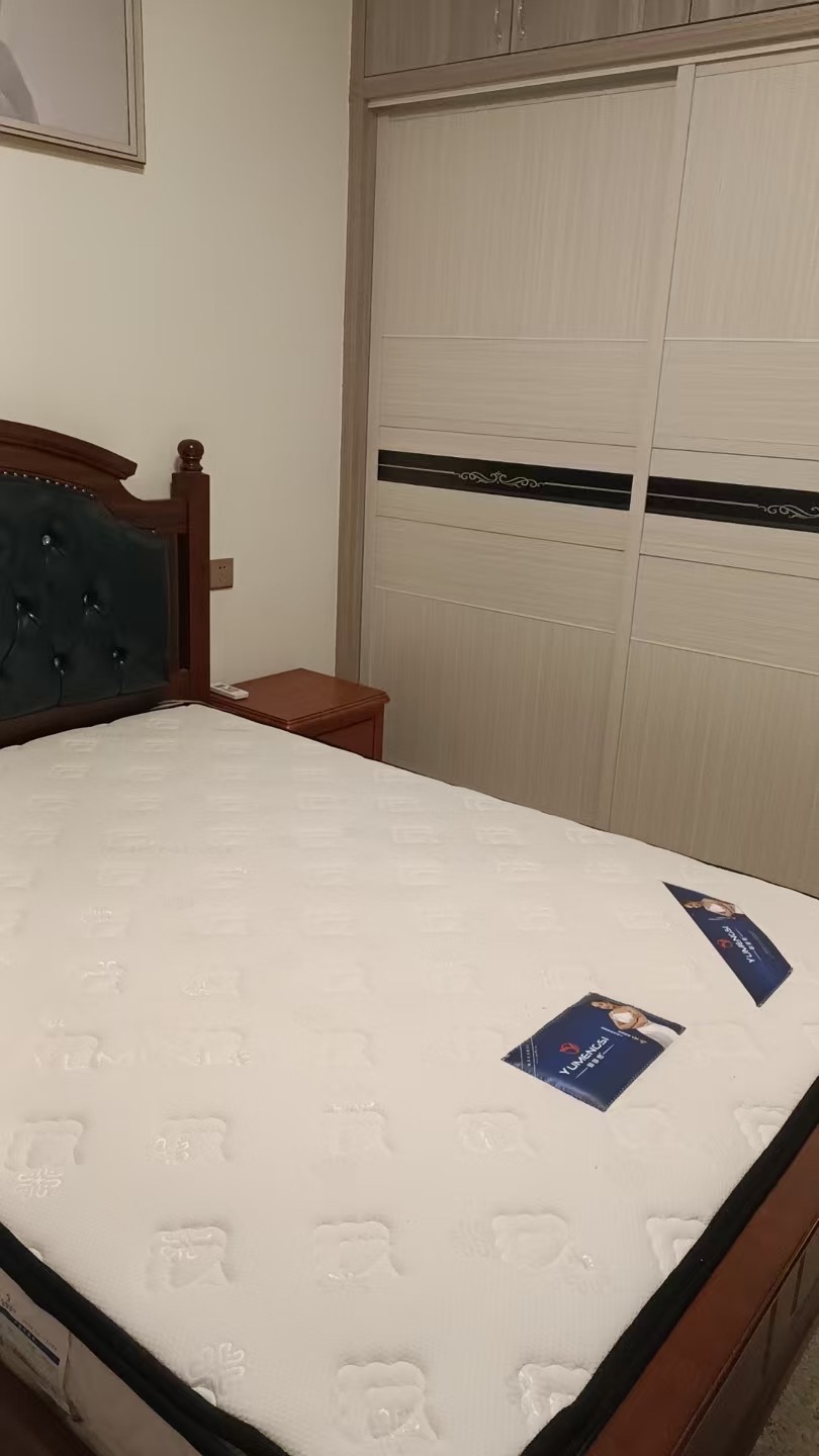 仙人阁农贸市场10栋(独栋) 3室2厅1卫 1000.0元/月 仙人阁农贸市场10栋(独栋) 3室2厅1卫 1000.0元/月室内图