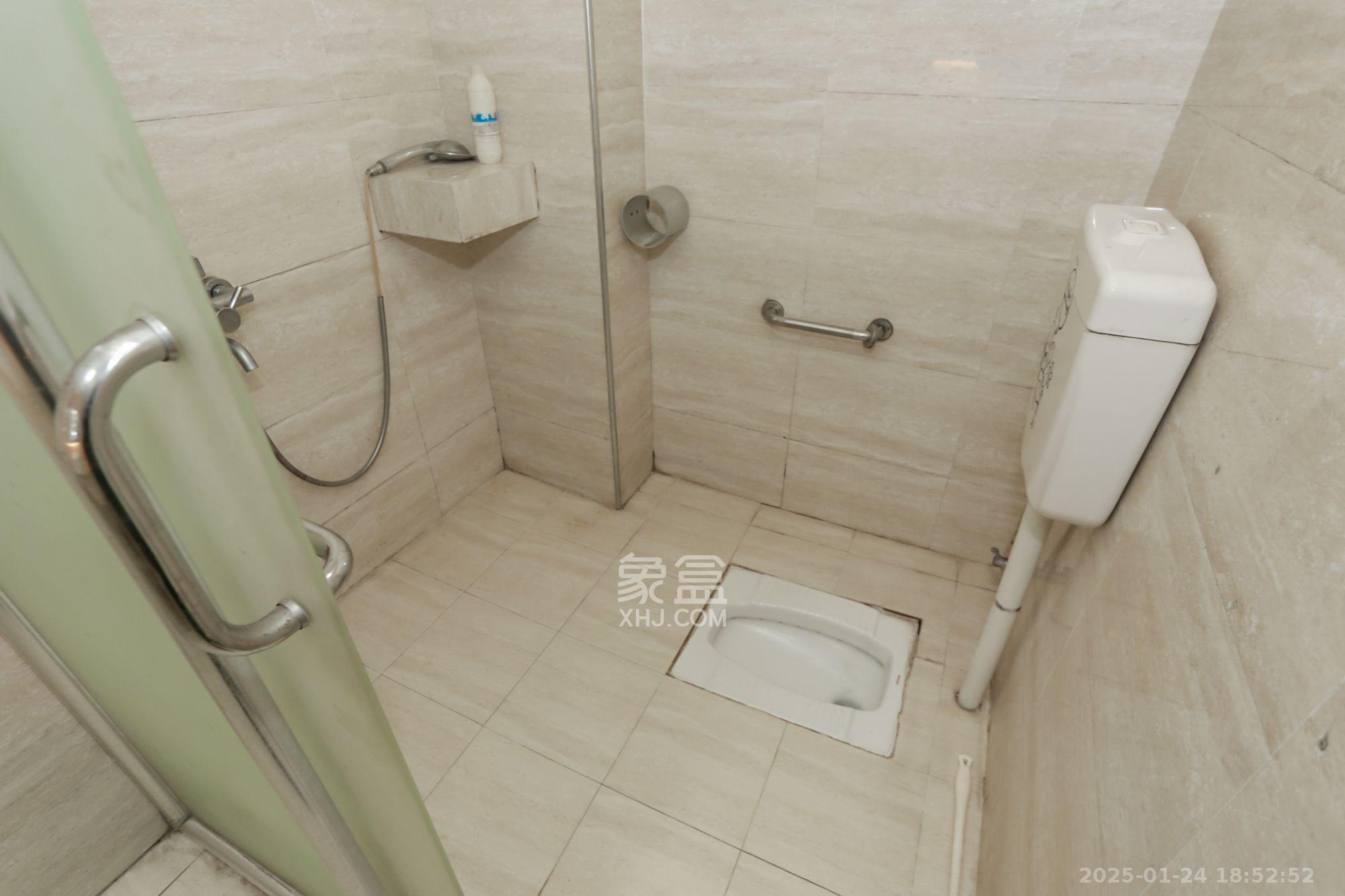 时代天骄 4室2厅2卫 2300.0元/月 时代天骄 4室2厅2卫 2300.0元/月室内图