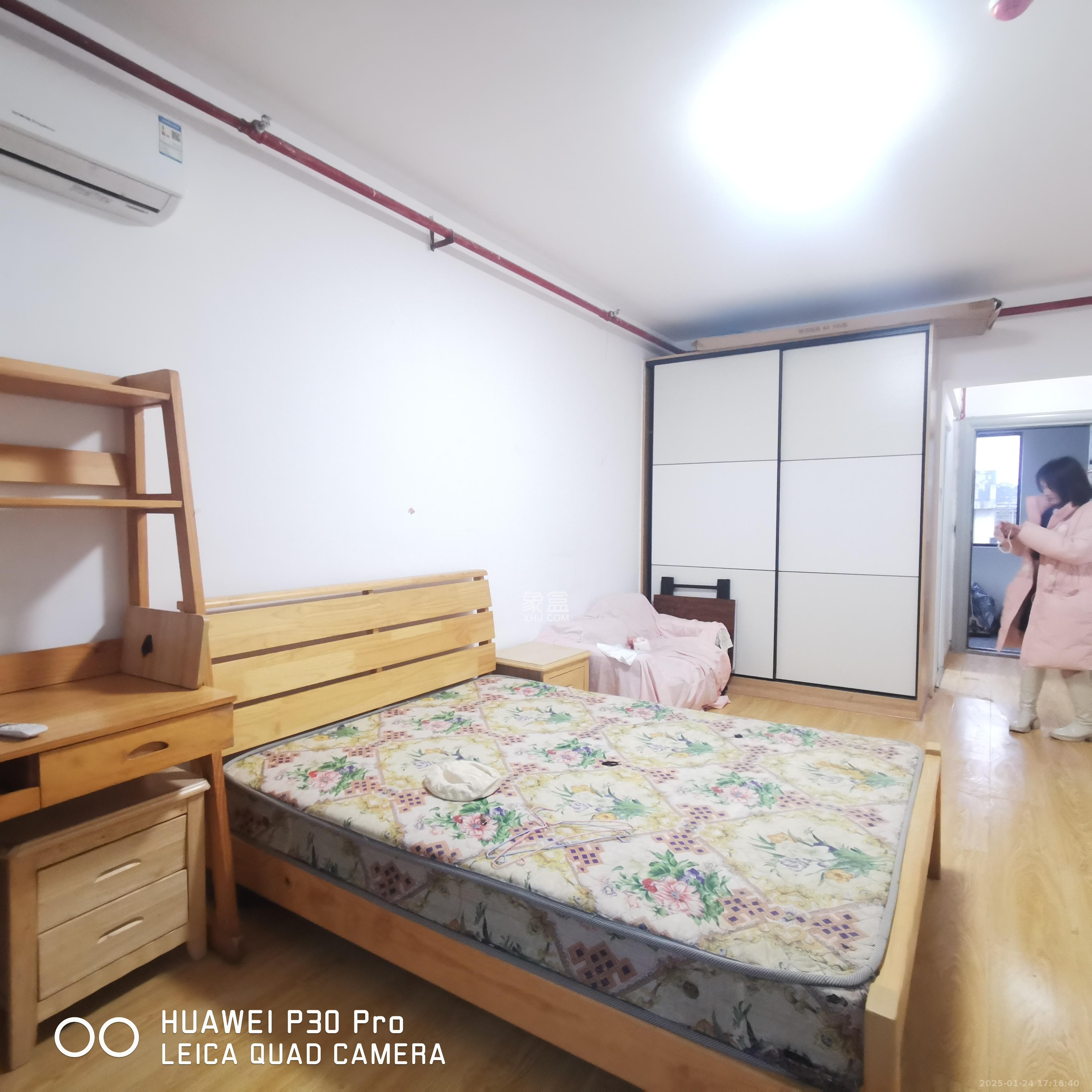 鹏程府  1室1厅1卫    1800.0元/月 鹏程府  1室1厅1卫    1800.0元/月室内图