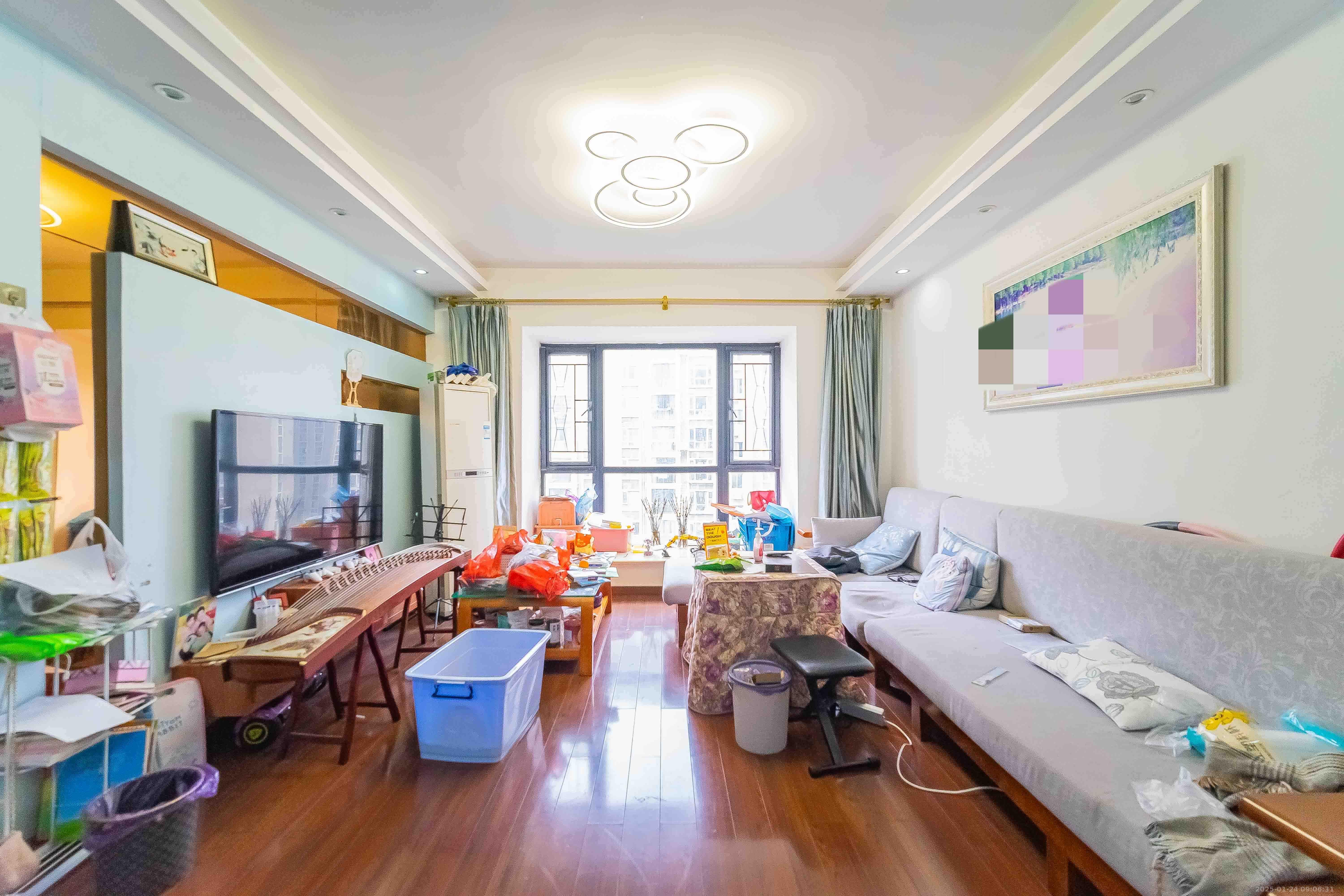 英郡年华 3室2厅1卫 2500.0元/月 英郡年华 3室2厅1卫 2500.0元/月室内图