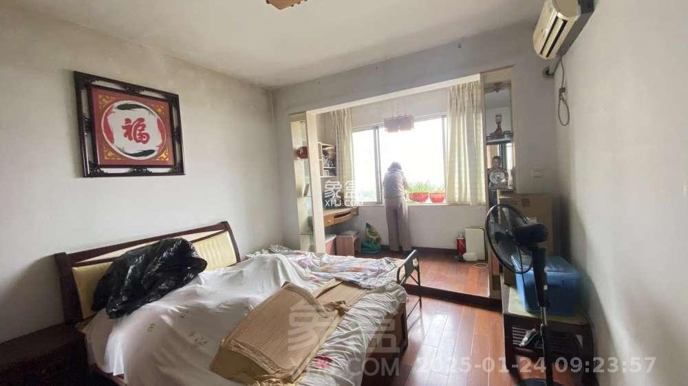 株洲富景园 4室2厅2卫 1700.0元/月 株洲富景园 4室2厅2卫 1700.0元/月室内图