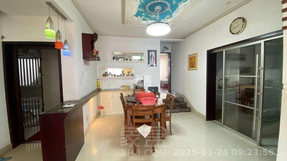 株洲富景园 4室2厅2卫 1700.0元/月 株洲富景园 4室2厅2卫 1700.0元/月室内图