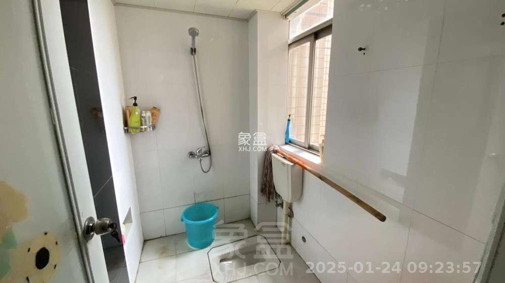 株洲富景园 4室2厅2卫 1700.0元/月 株洲富景园 4室2厅2卫 1700.0元/月室内图