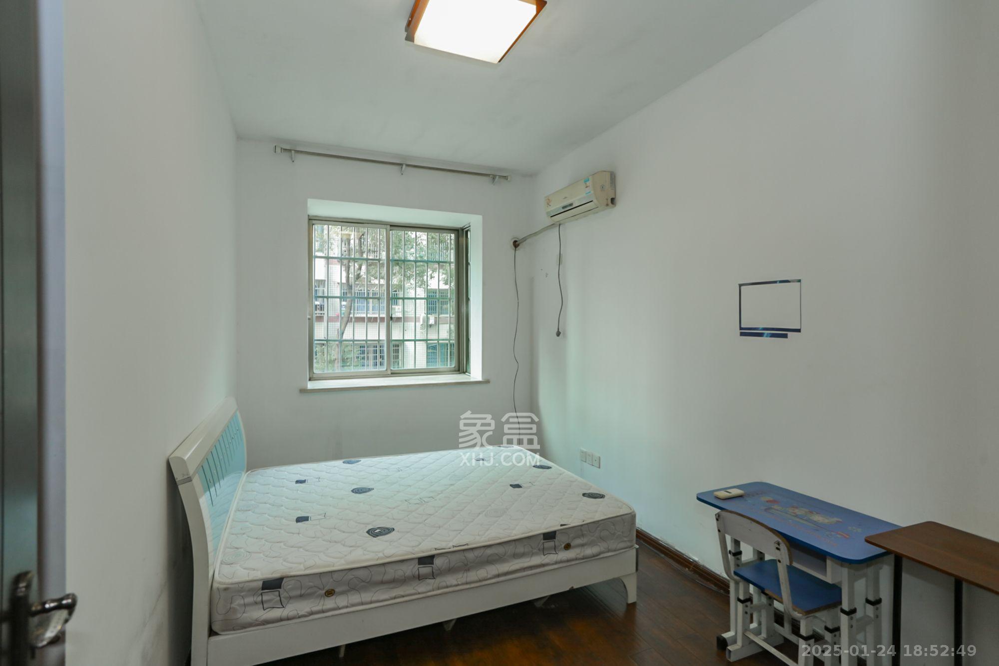 时代天骄 4室2厅2卫 2300.0元/月 时代天骄 4室2厅2卫 2300.0元/月室内图