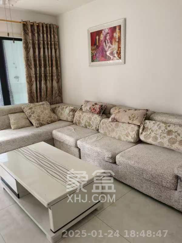 富春山  3室2厅2卫    2400.0元/月 富春山  3室2厅2卫    2400.0元/月室内图