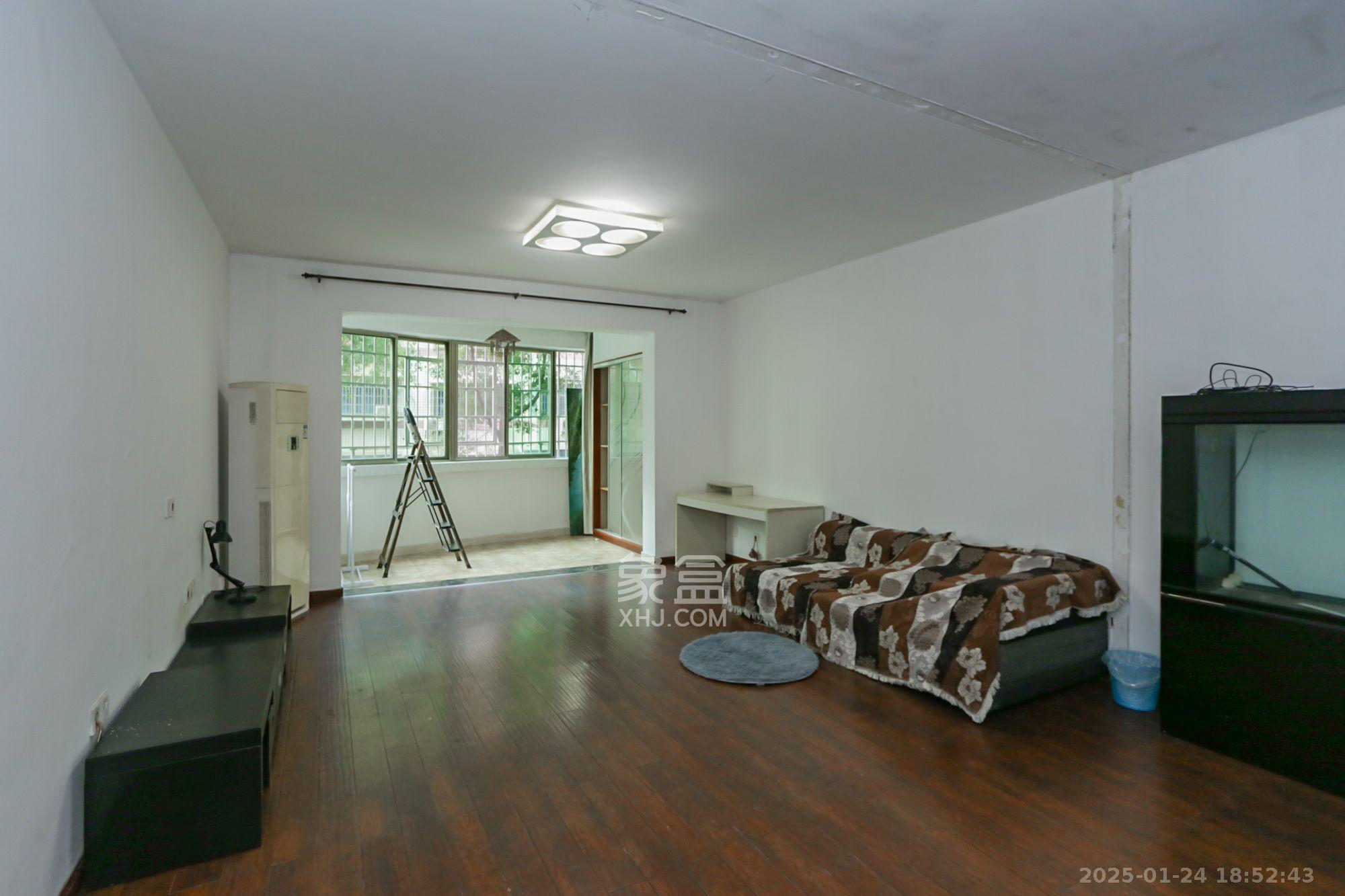 时代天骄 4室2厅2卫 2300.0元/月 时代天骄 4室2厅2卫 2300.0元/月室内图