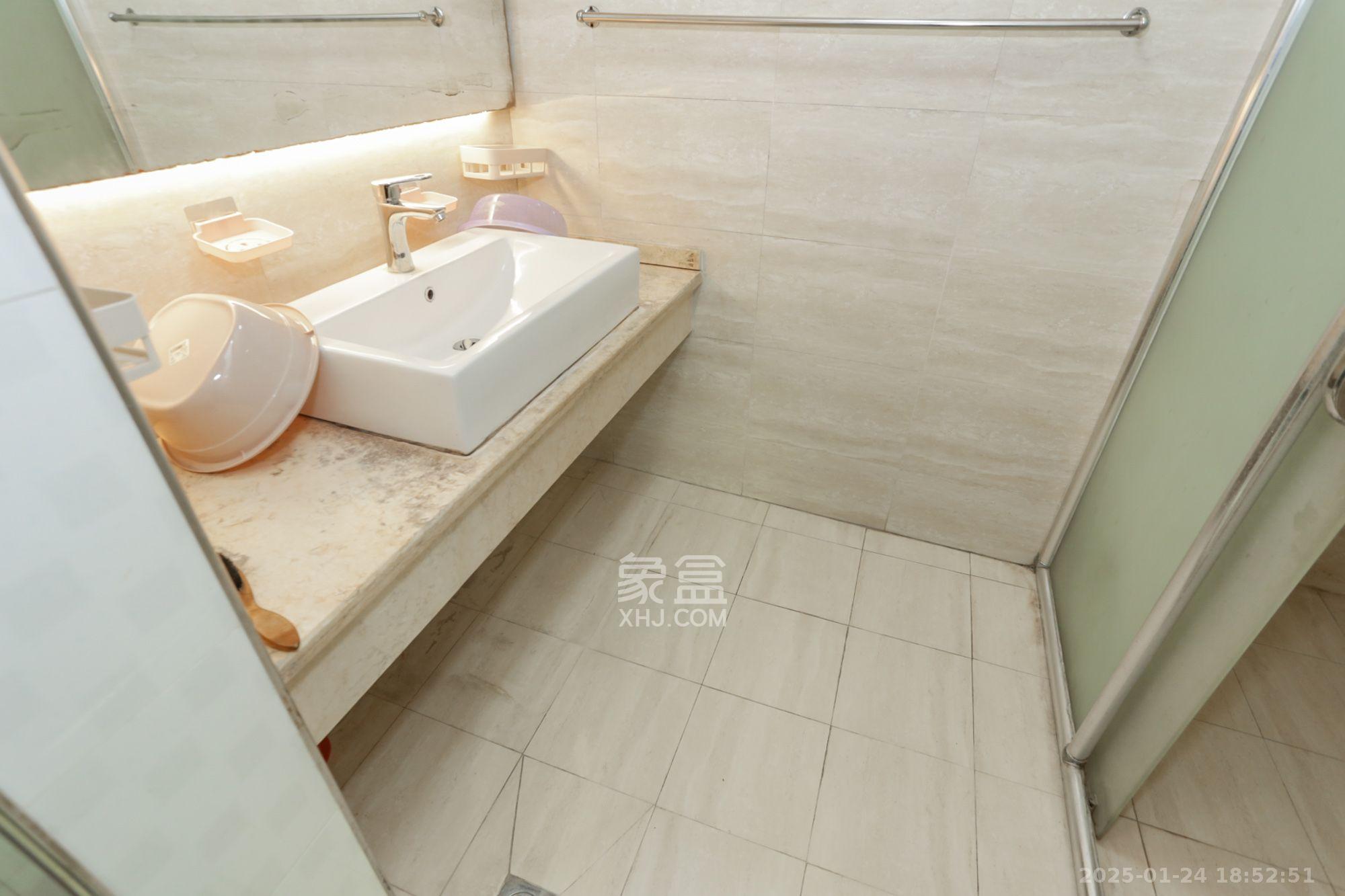 时代天骄 4室2厅2卫 2300.0元/月 时代天骄 4室2厅2卫 2300.0元/月室内图