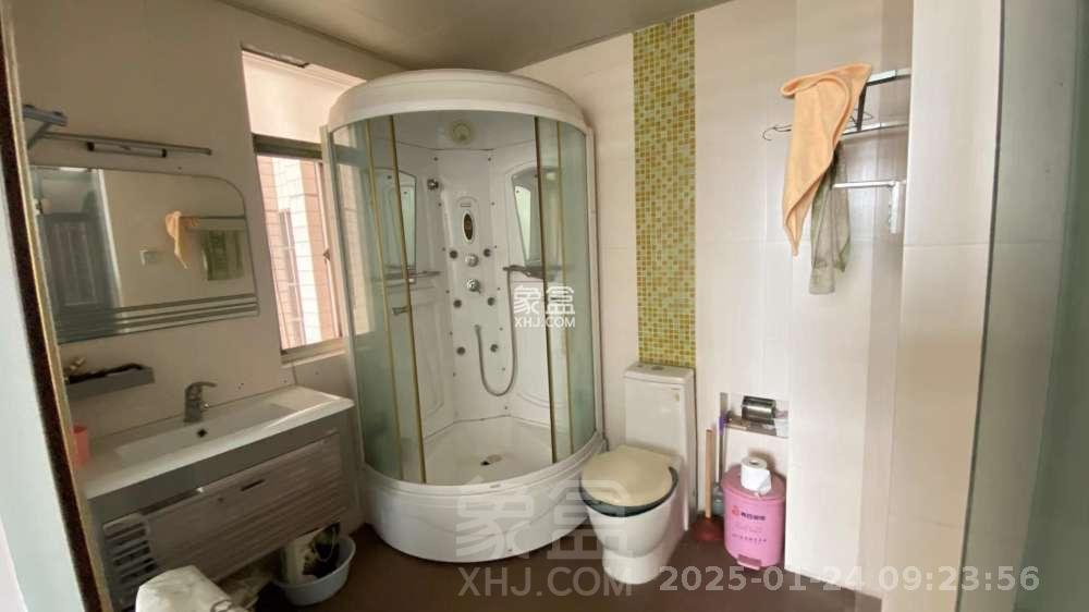 株洲富景园 4室2厅2卫 1700.0元/月 株洲富景园 4室2厅2卫 1700.0元/月室内图