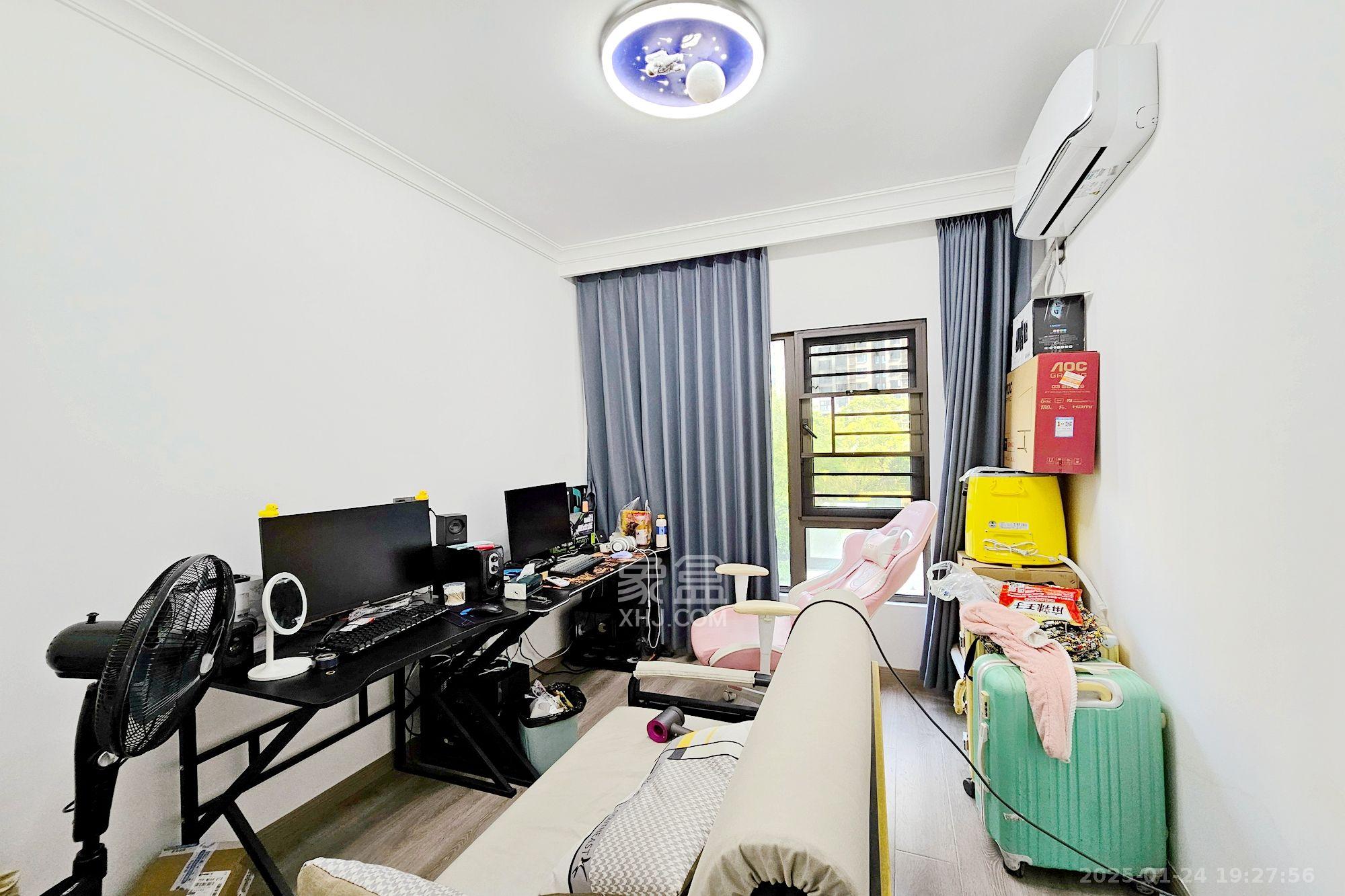 阳光城尚东湾愉景苑 3室2厅2卫 3200.0元/月 阳光城尚东湾愉景苑 3室2厅2卫 3200.0元/月室内图