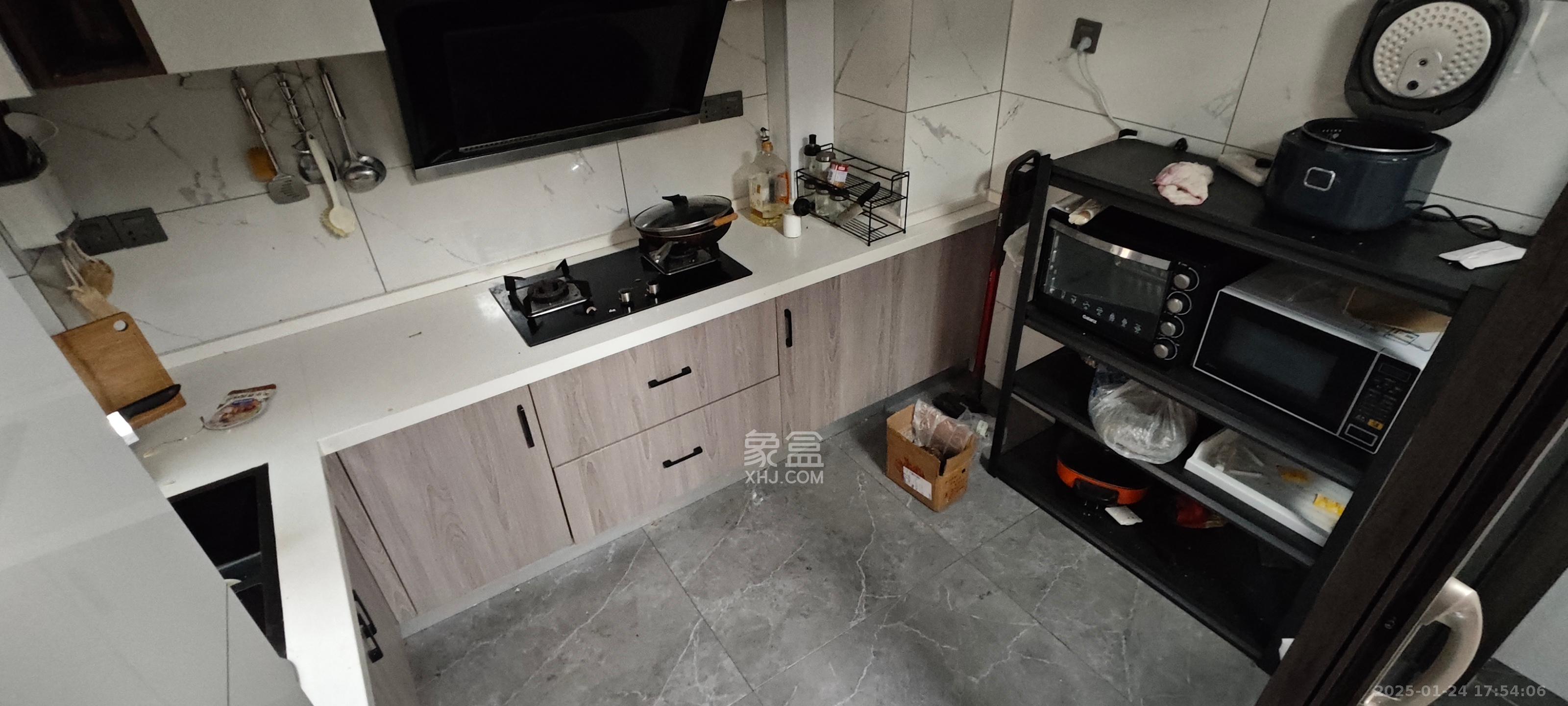 中建嘉和城 3室2厅1卫 2000.0元/月 中建嘉和城 3室2厅1卫 2000.0元/月室内图