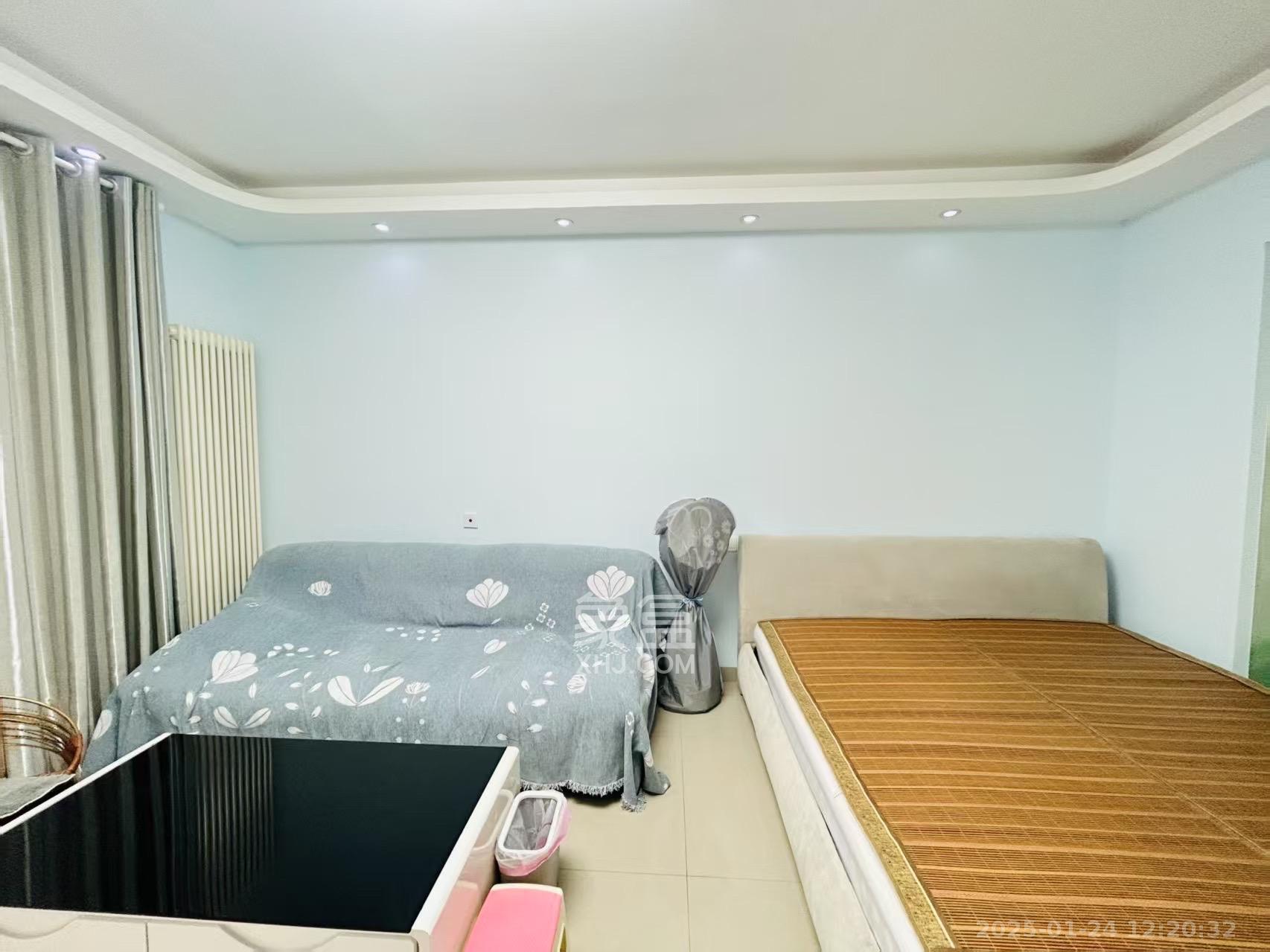 怡海星城  1室0厅0卫   1000.00元/月