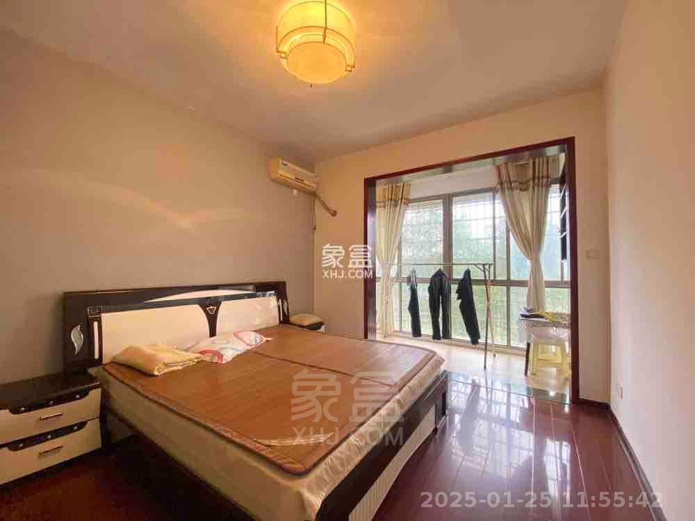 明月湖 1室1厅1卫 1500.0元/月 明月湖 1室1厅1卫 1500.0元/月室内图