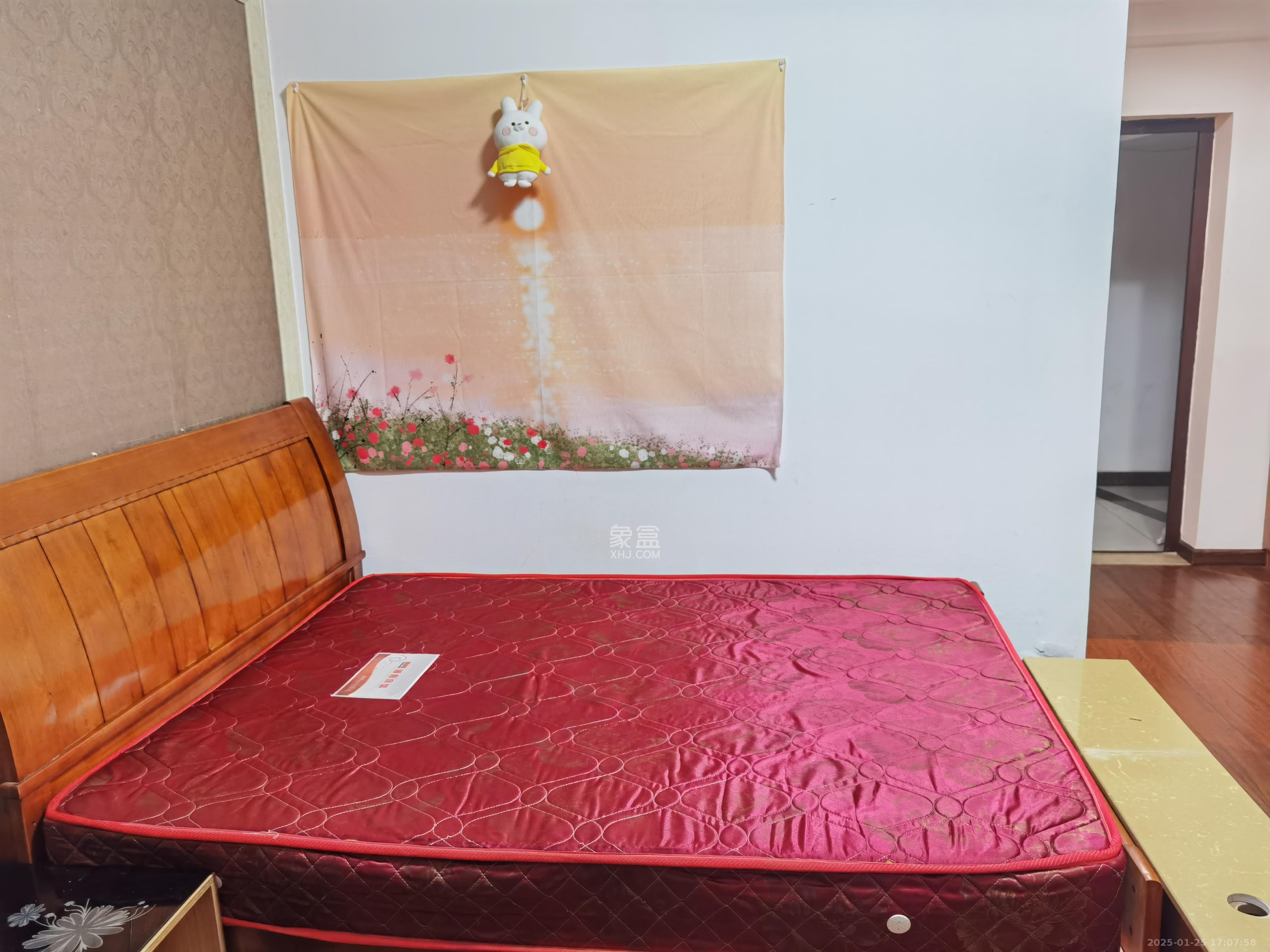 环宇天地、中海地产（中信城市广场二期）  1室0厅1卫   1200.00元/月室内图