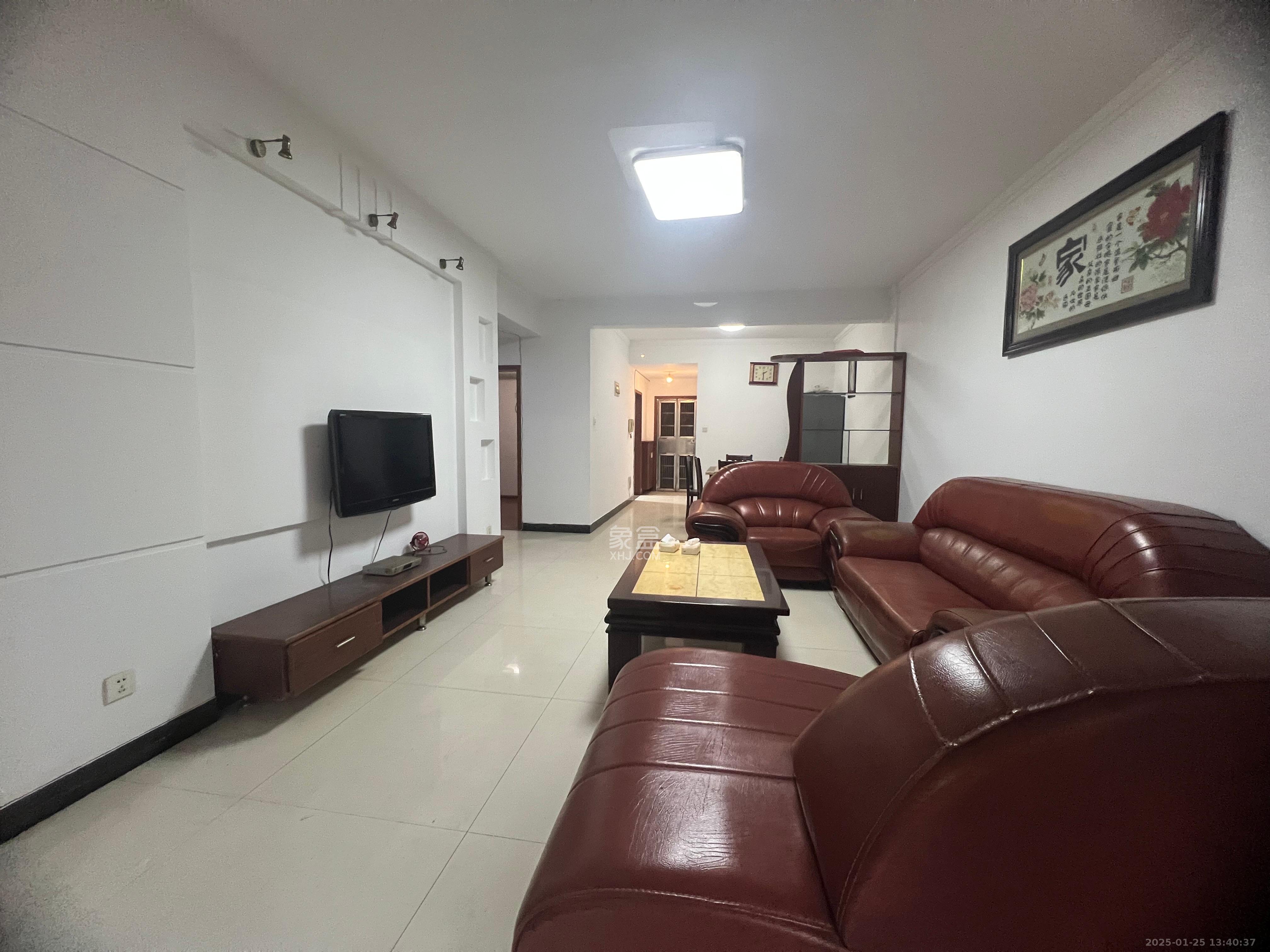 星城国际  2室2厅1卫    1500.0元/月 星城国际  2室2厅1卫    1500.0元/月室内图