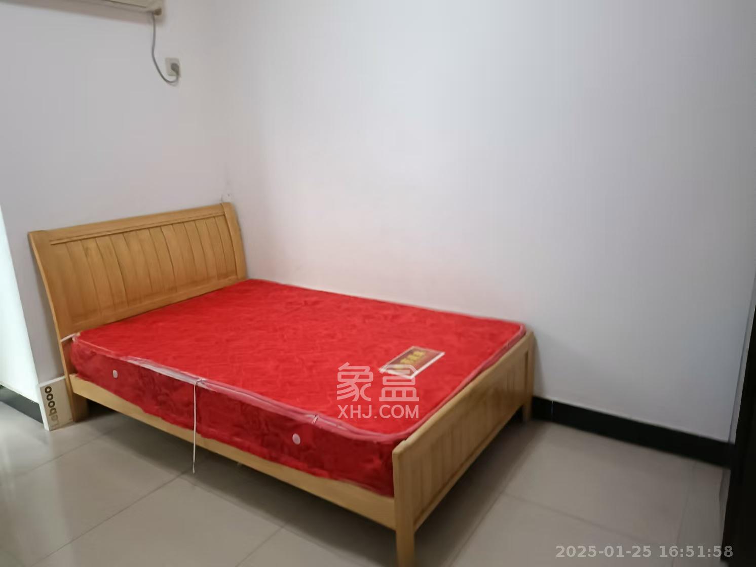 爵士湘 2室2厅1卫 1600.0元/月 爵士湘 2室2厅1卫 1600.0元/月室内图