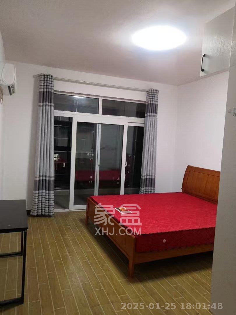 星城新宇桃花苑 3室1厅1卫 2400.0元/月 星城新宇桃花苑 3室1厅1卫 2400.0元/月室内图