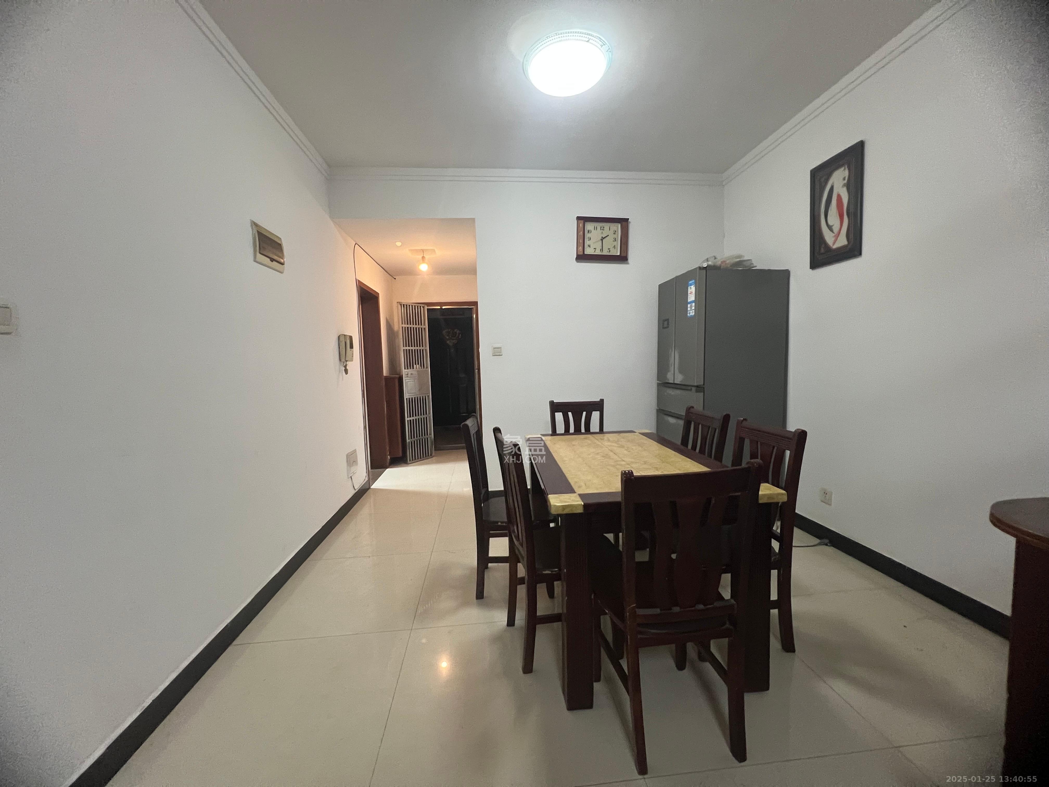 星城国际  2室2厅1卫    1500.0元/月 星城国际  2室2厅1卫    1500.0元/月室内图