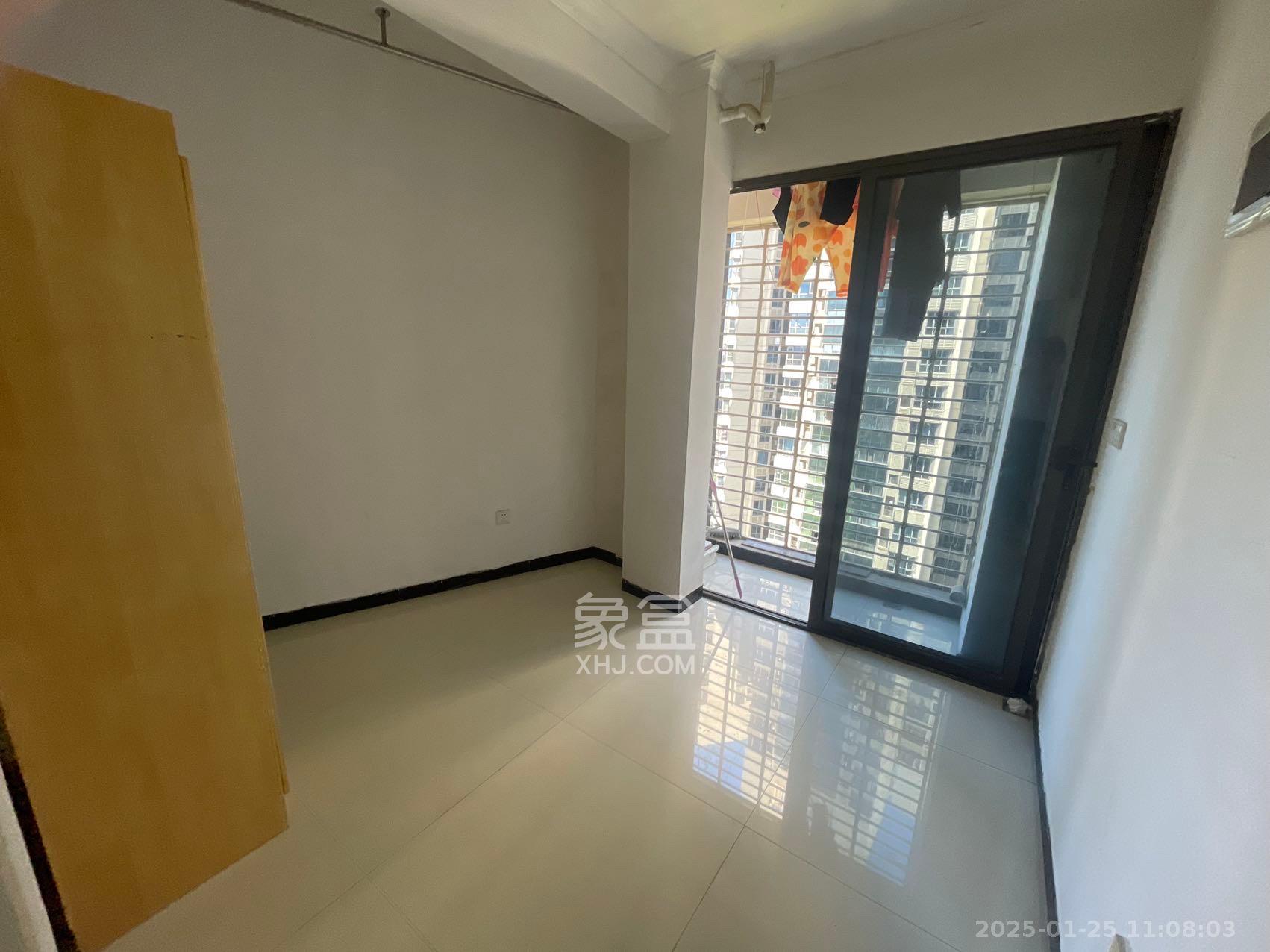 通用时代国际社区 3室2厅1卫 2200.0元/月 通用时代国际社区 3室2厅1卫 2200.0元/月室内图