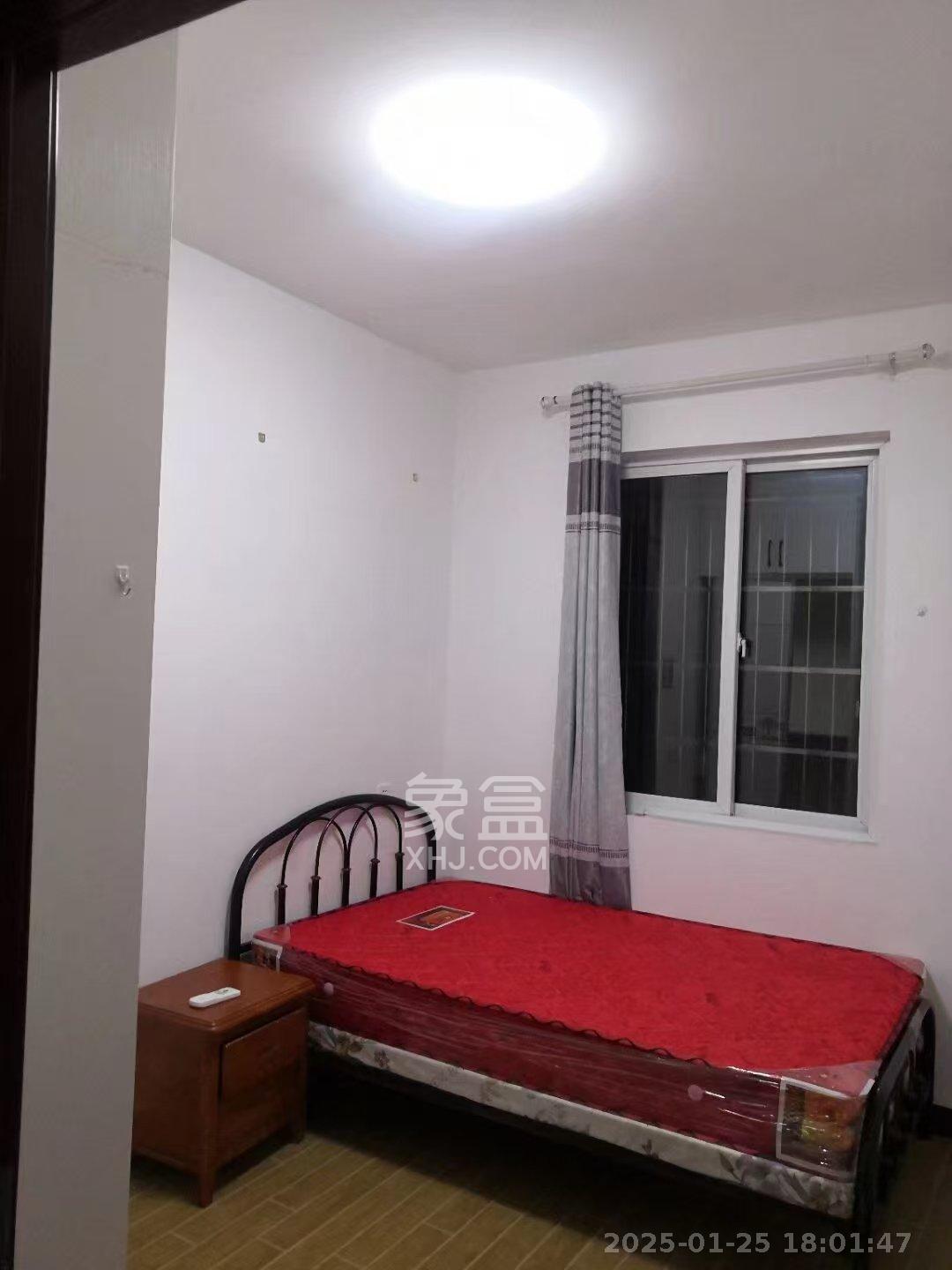 星城新宇桃花苑 3室1厅1卫 2400.0元/月 星城新宇桃花苑 3室1厅1卫 2400.0元/月室内图