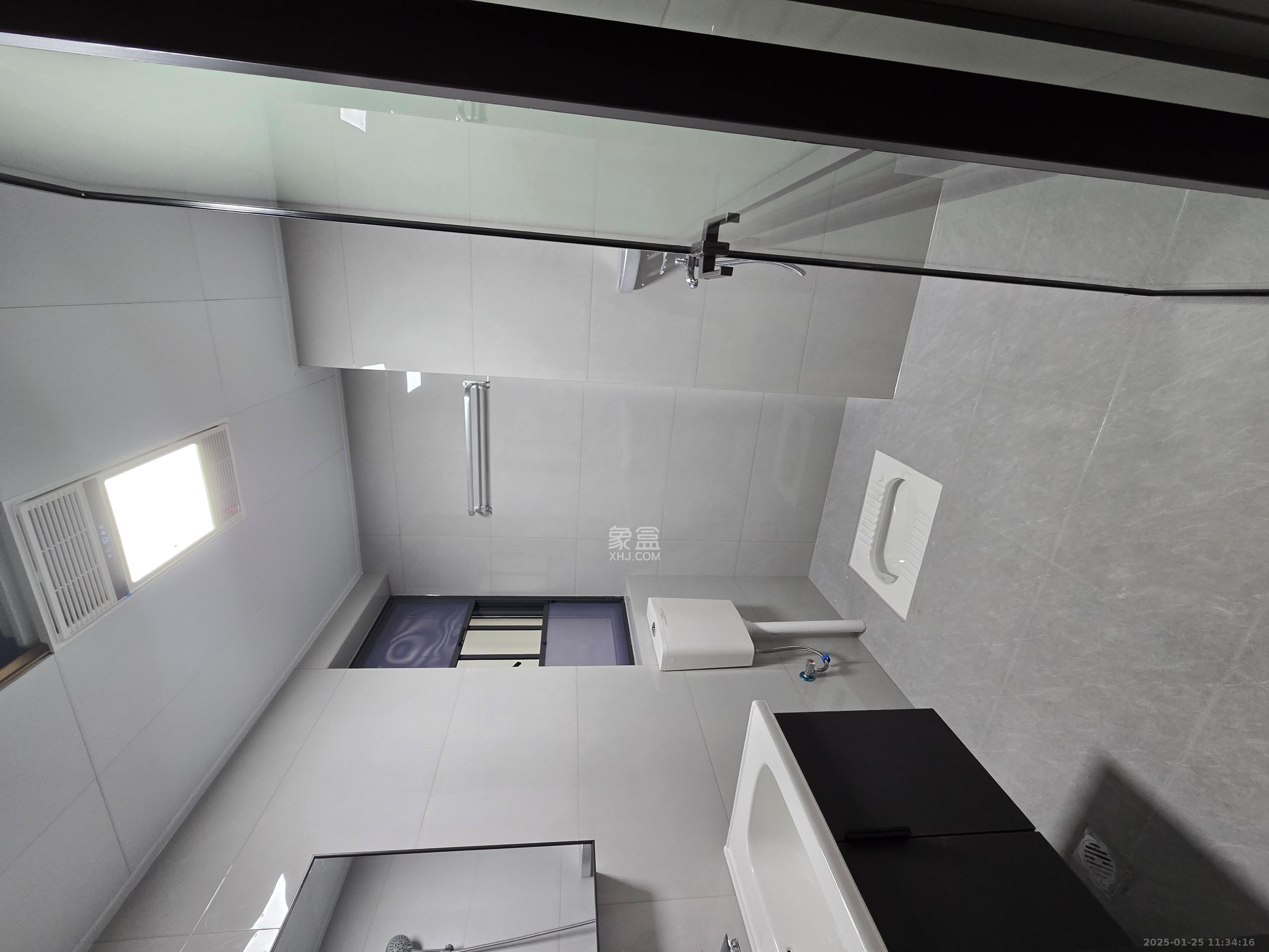 洋湖明园二期 3室2厅2卫 2800.0元/月 洋湖明园二期 3室2厅2卫 2800.0元/月室内图